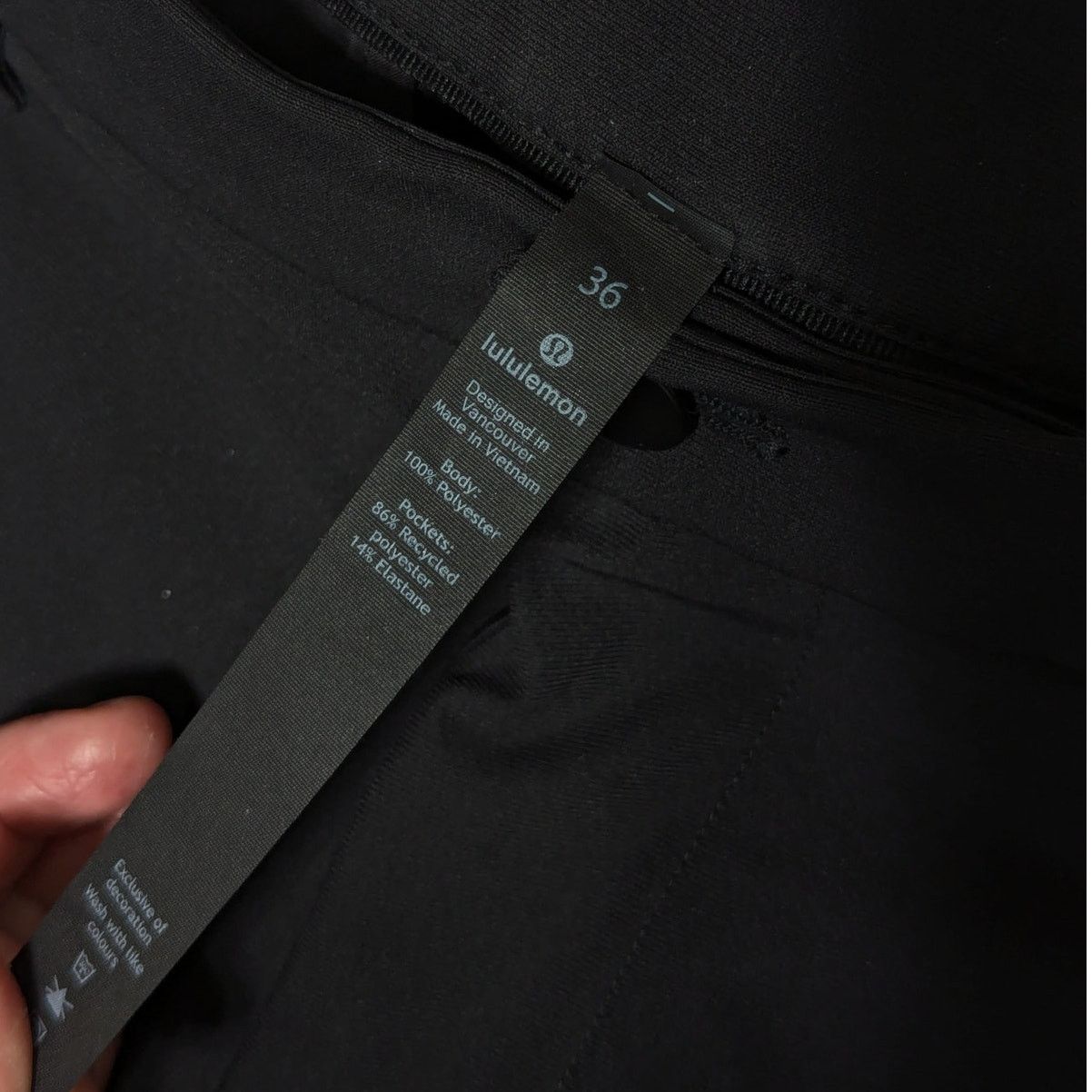 Lululemon Lululemon Commission Pants Slim Warpstreme Black Mens 36 Size US 36 / EU 52 - 3 Thumbnail