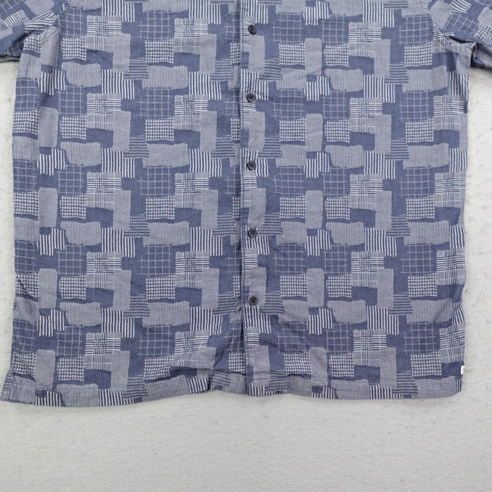RVCA VINTAGE RVCA Shirt Mens XL Blue Button-Up Geometric Skate Surf Camp Beach Casual 90s Mens XLBlue Geometric Pattern Buttons Size US XL / EU 56 / 4 - 3 Thumbnail
