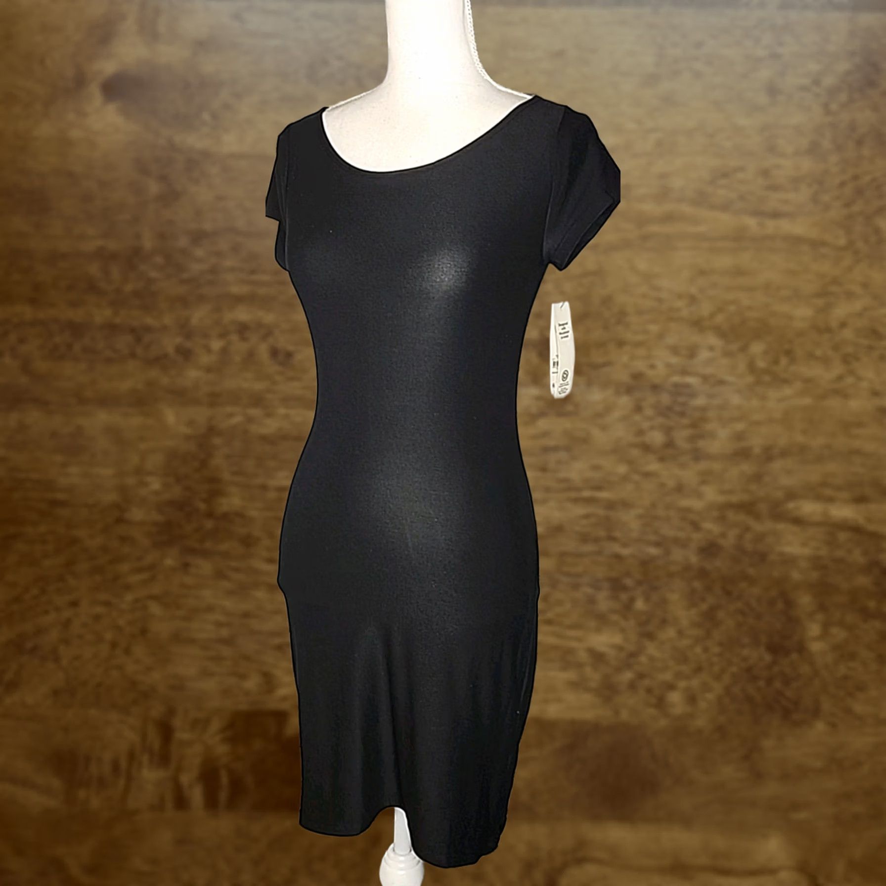 Vintage No Boundaries Bodycon Dress Juniors XS Black Short Sleeve Lightweight NWT