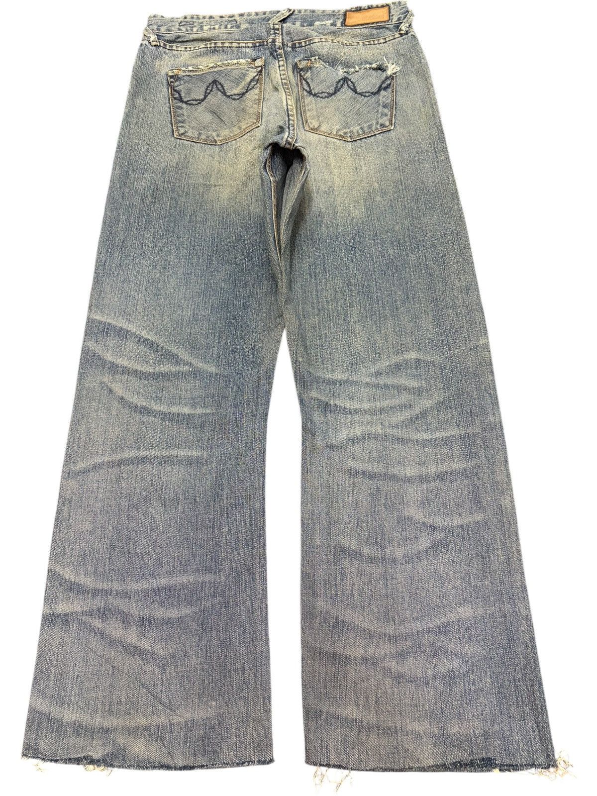 Blue Blood Vintage Blue Blood Mud Wash Distressed Flare Jeans Size US 29 - 2 Thumbnail