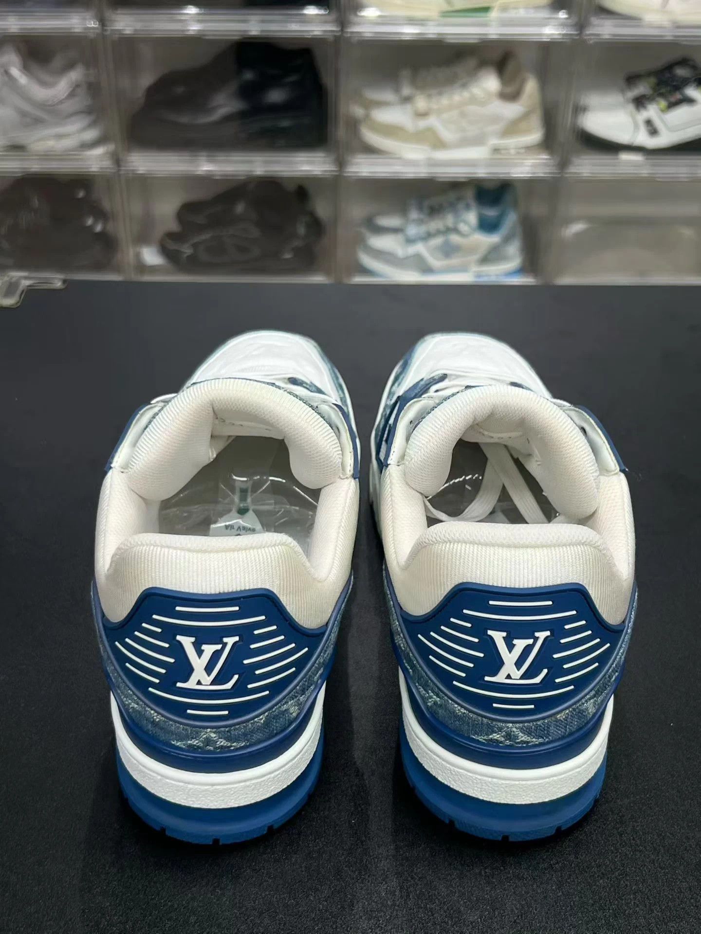 Louis Vuitton LV TRAINER Blue White Denim UK8/42 Size US 9 / EU 42 - 7 Thumbnail
