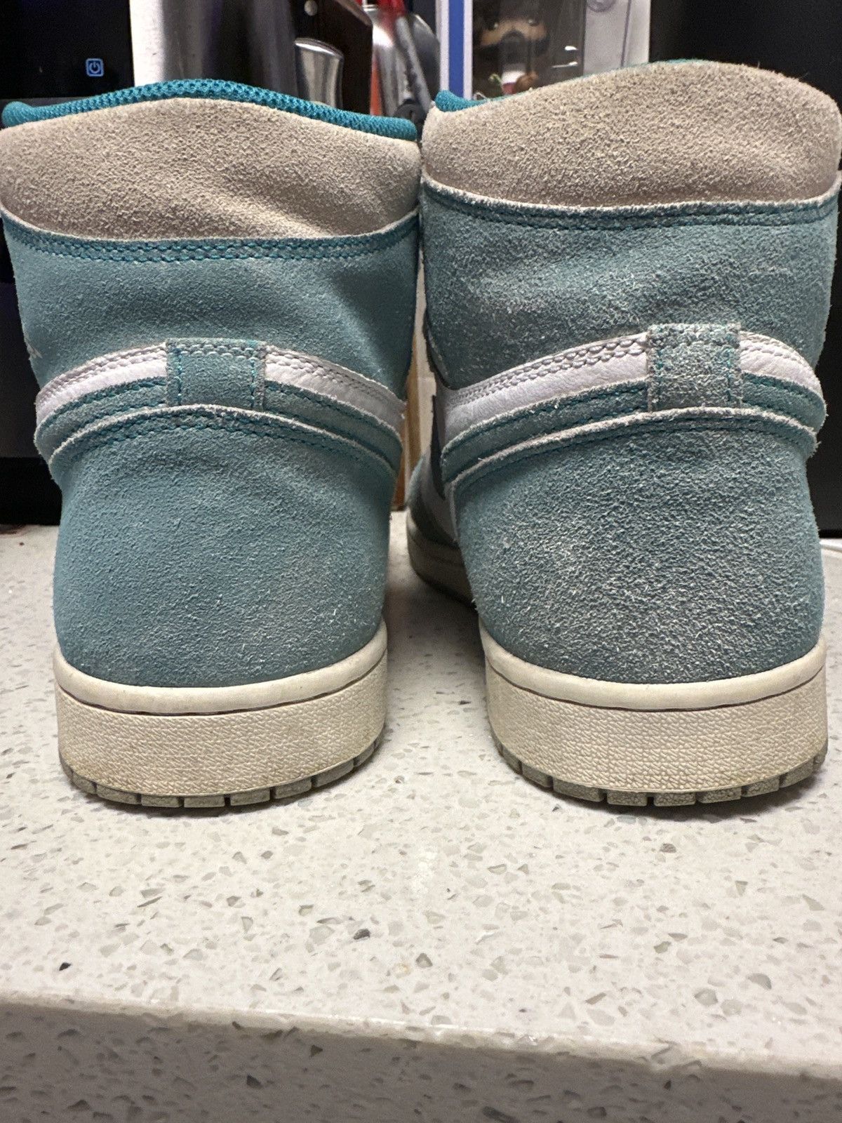 Jordan Brand × Nike Jordan 1 high turbo green Size US 11.5 / EU 44-45 - 4 Thumbnail