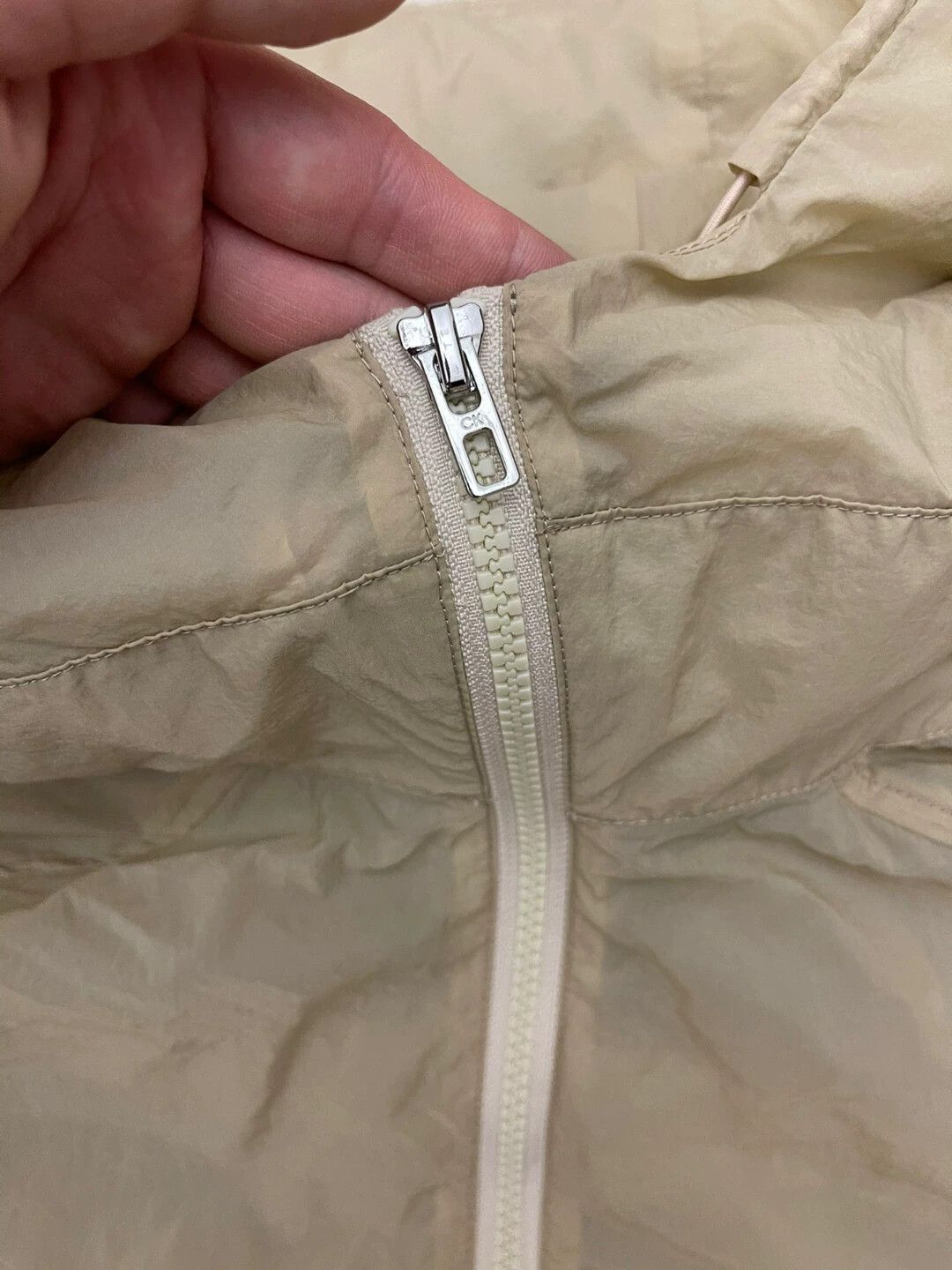 Calvin Klein CK Lightweight Sun Protective Sweatshirt - New, Sale Size US M / EU 48-50 / 2 - 3 Thumbnail