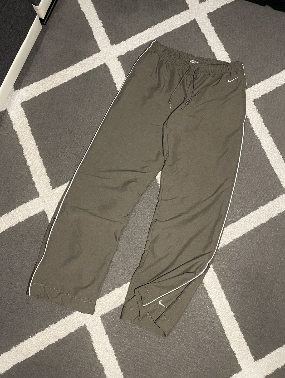 Nike × Vintage Vintage 00’s Nike Double Swoosh light khaki Sweatpants Y2K Size 25" / US 0 / IT 36 - 2 Thumbnail