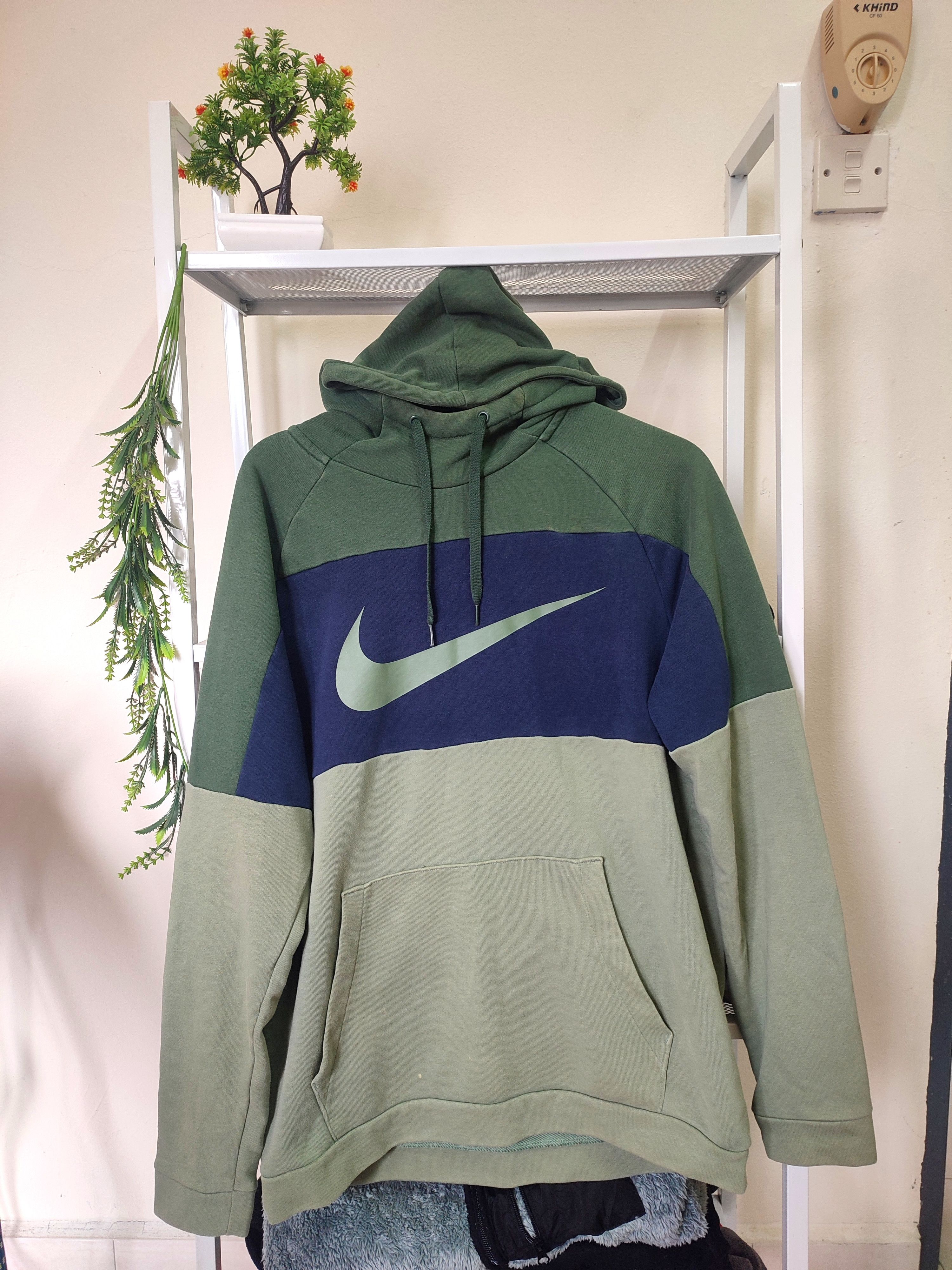 Nike Nike Multi Colour Big Swoosh Hoodies Size US L / EU 52-54 / 3 - 3 Thumbnail