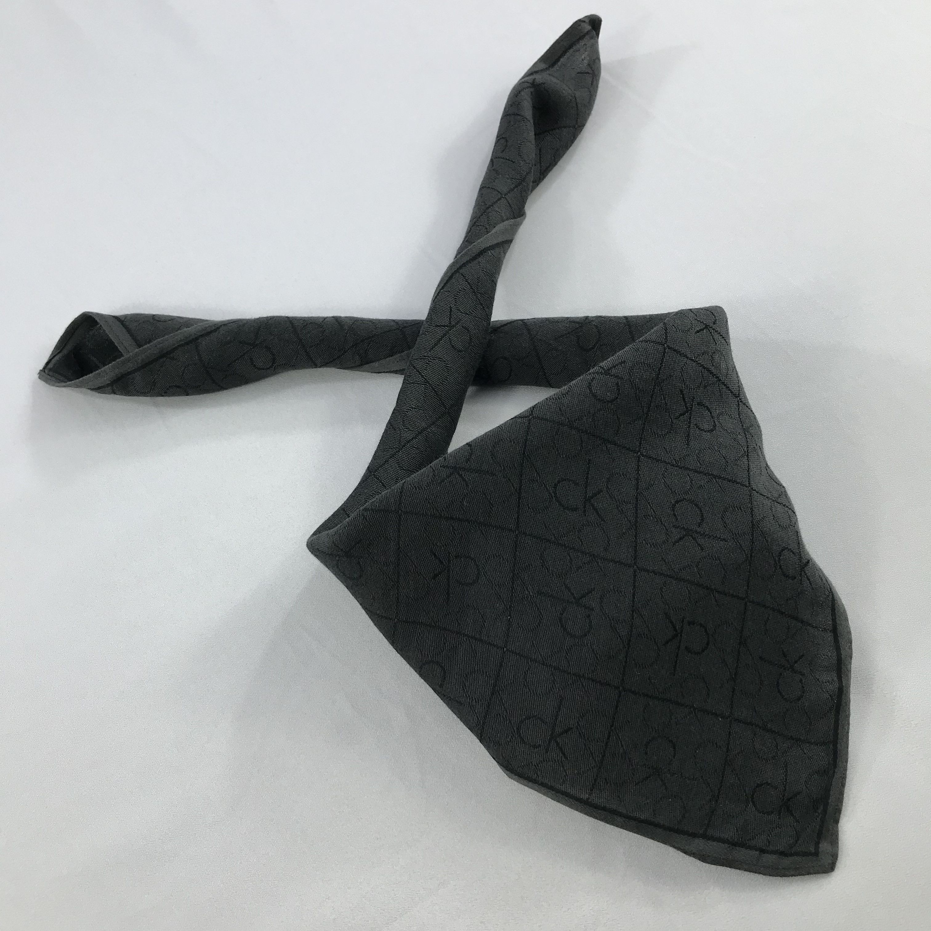 Calvin Klein × Vintage Calvin Klein Bandana / Handkerchief / Neckerchief -S2706 Size ONE SIZE - 4 Thumbnail