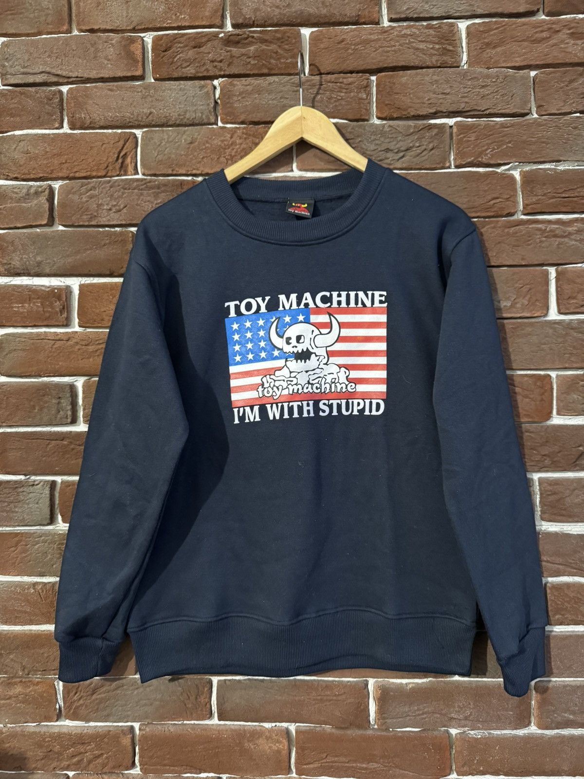 Toy Machine Toy Machine Skate Rare Devil I’m with stupid crewneck Size US S / EU 44-46 / 1 - 1 Thumbnail