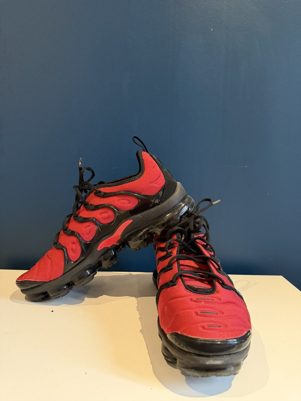 Nike Nike Air VaporMax Plus “University Red / Black” Size US 10.5 / EU 43-44 - 4 Thumbnail
