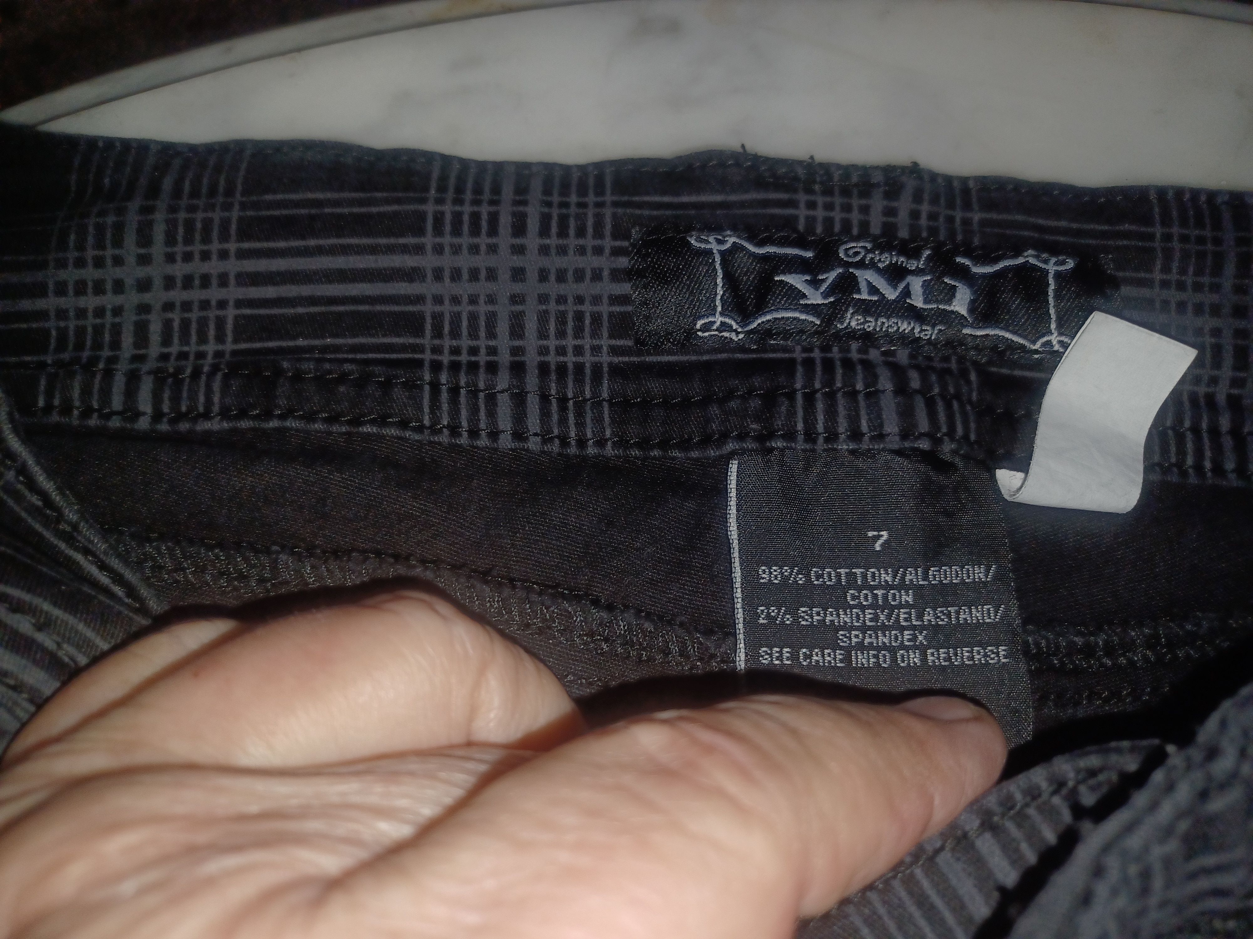 Other YMI Women's Shorts SZ 7 Black Plaid Size 28" / US 6 / IT 42 - 5 Thumbnail