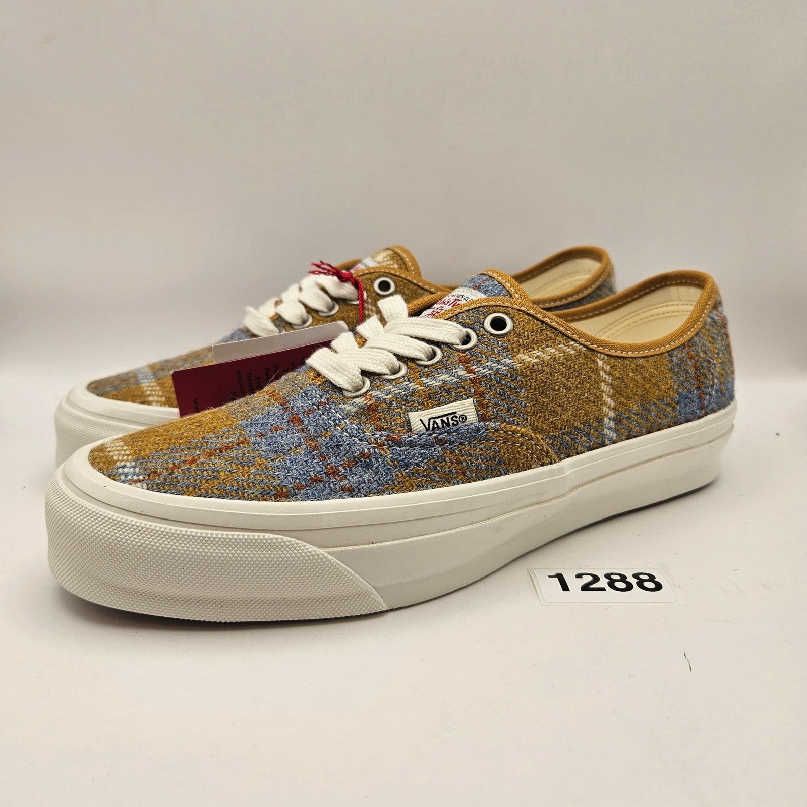 Vans VANS X HARRIS TWEED WOMEN'S 9 AUTHENTIC LOW TOP SNEAKER Size US 9 / IT 39 - 1 Thumbnail