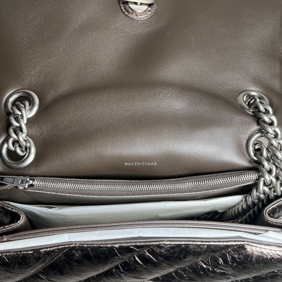 Balenciaga Balenciaga Medium Quilted Crush Bag Size ONE SIZE - 10 Thumbnail