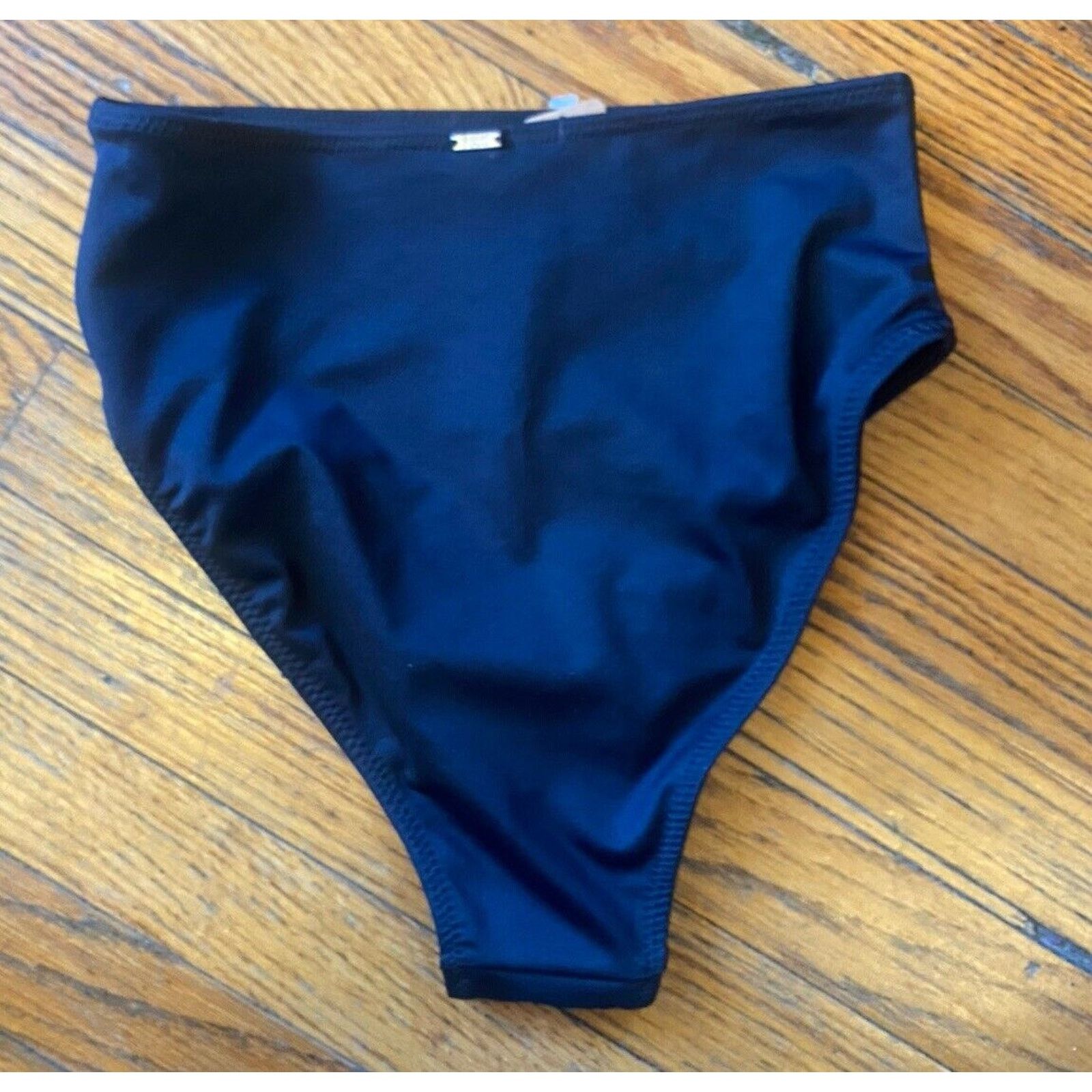 Victoria's Secret NWT Victoria’s Secret PINK Bikini Swim Bottoms Women’s S Size 28" / US 6 / IT 42 - 4 Thumbnail
