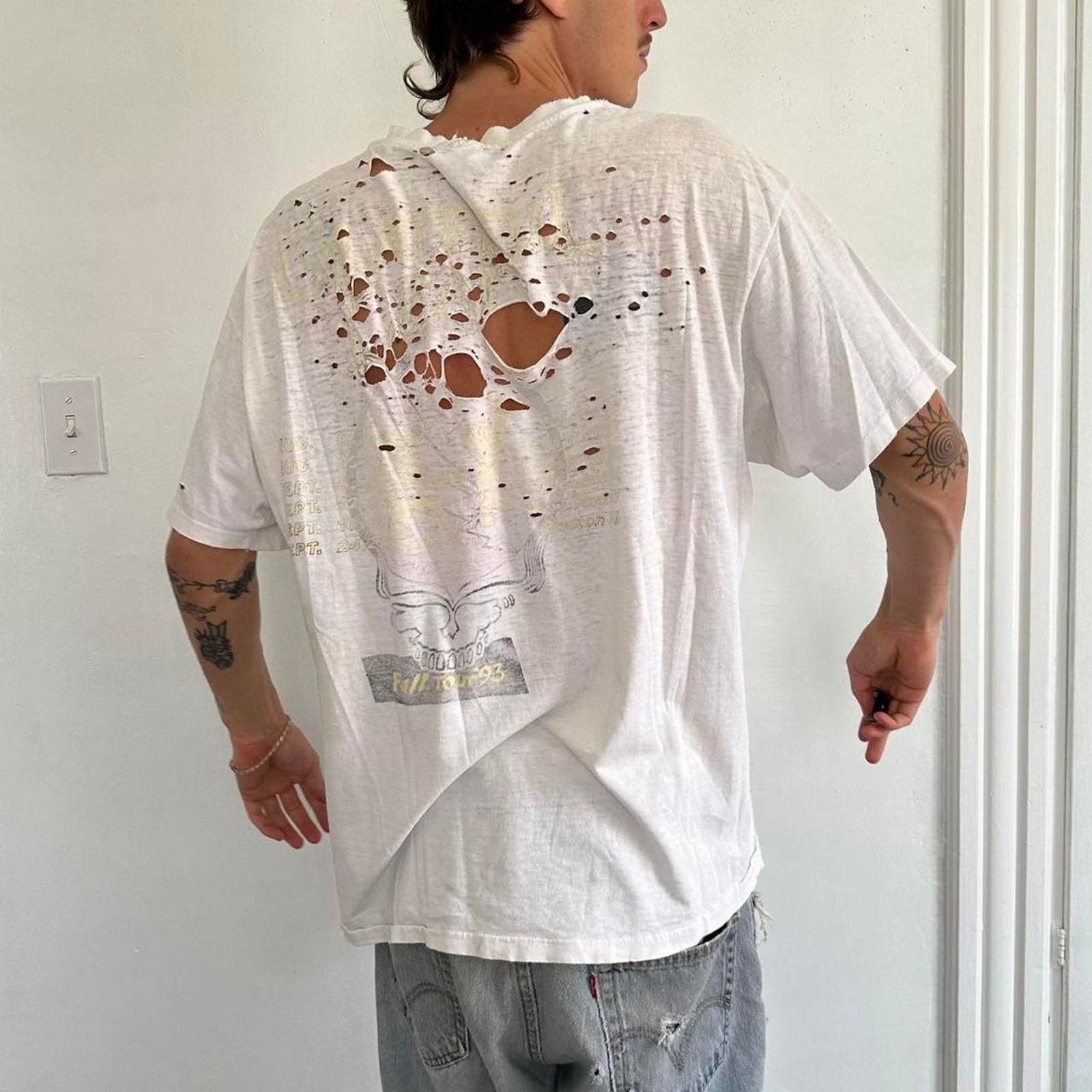 Vintage Vintage 90s Fall Tour Grateful Dead Thrashed White Band Tee Size US XL / EU 56 / 4 - 3 Thumbnail