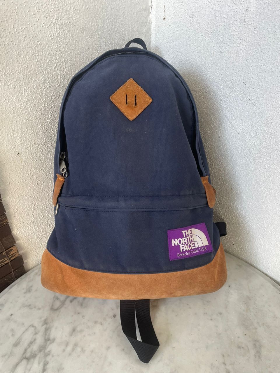 The North Face Authentic The North Face Daily Backpack Bottom Leather Size ONE SIZE - 1 Thumbnail