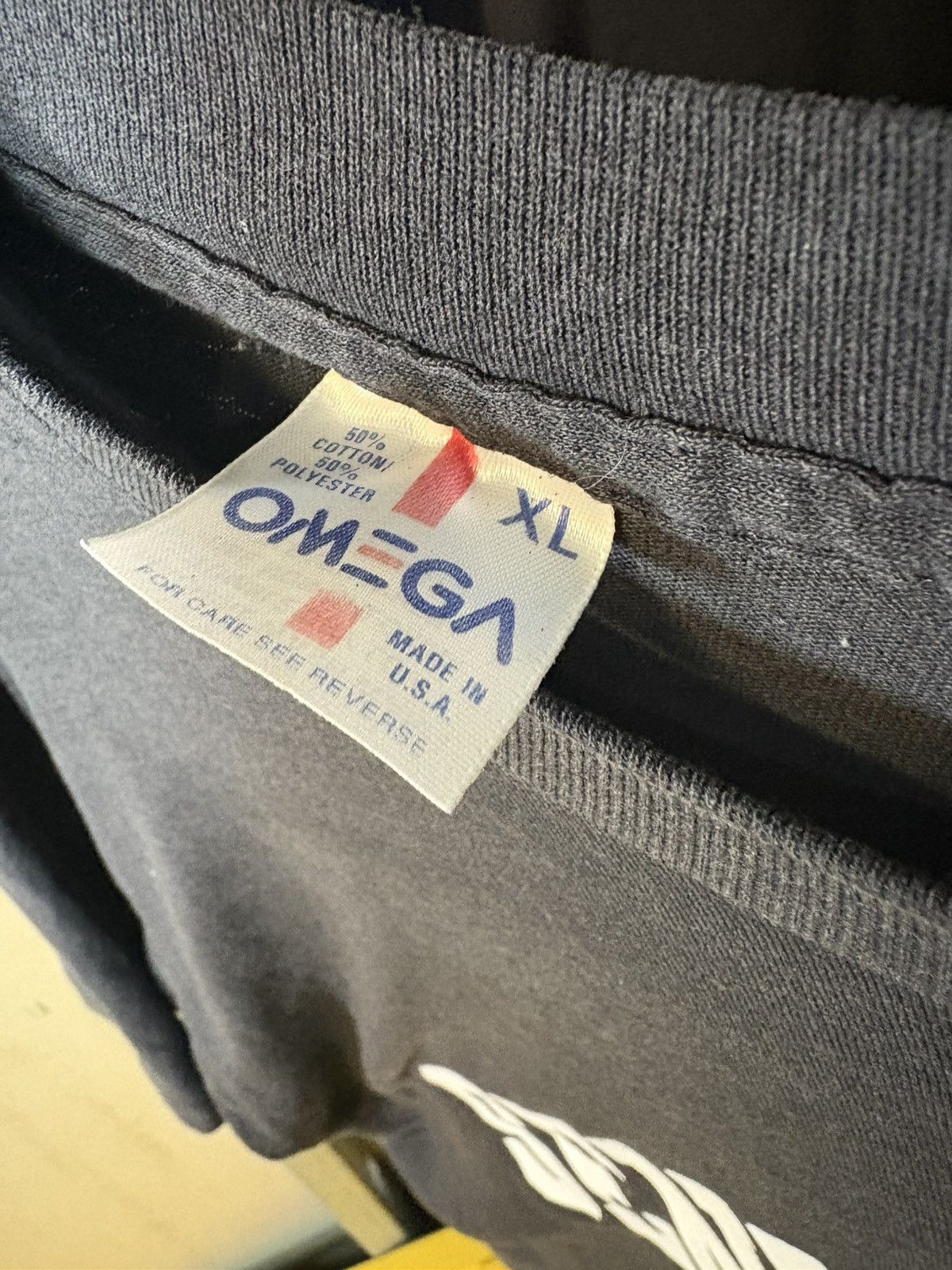 Omega × Vintage 1989 Seniors with a classic retro vibe T-shirt Size US XL / EU 56 / 4 - 3 Thumbnail