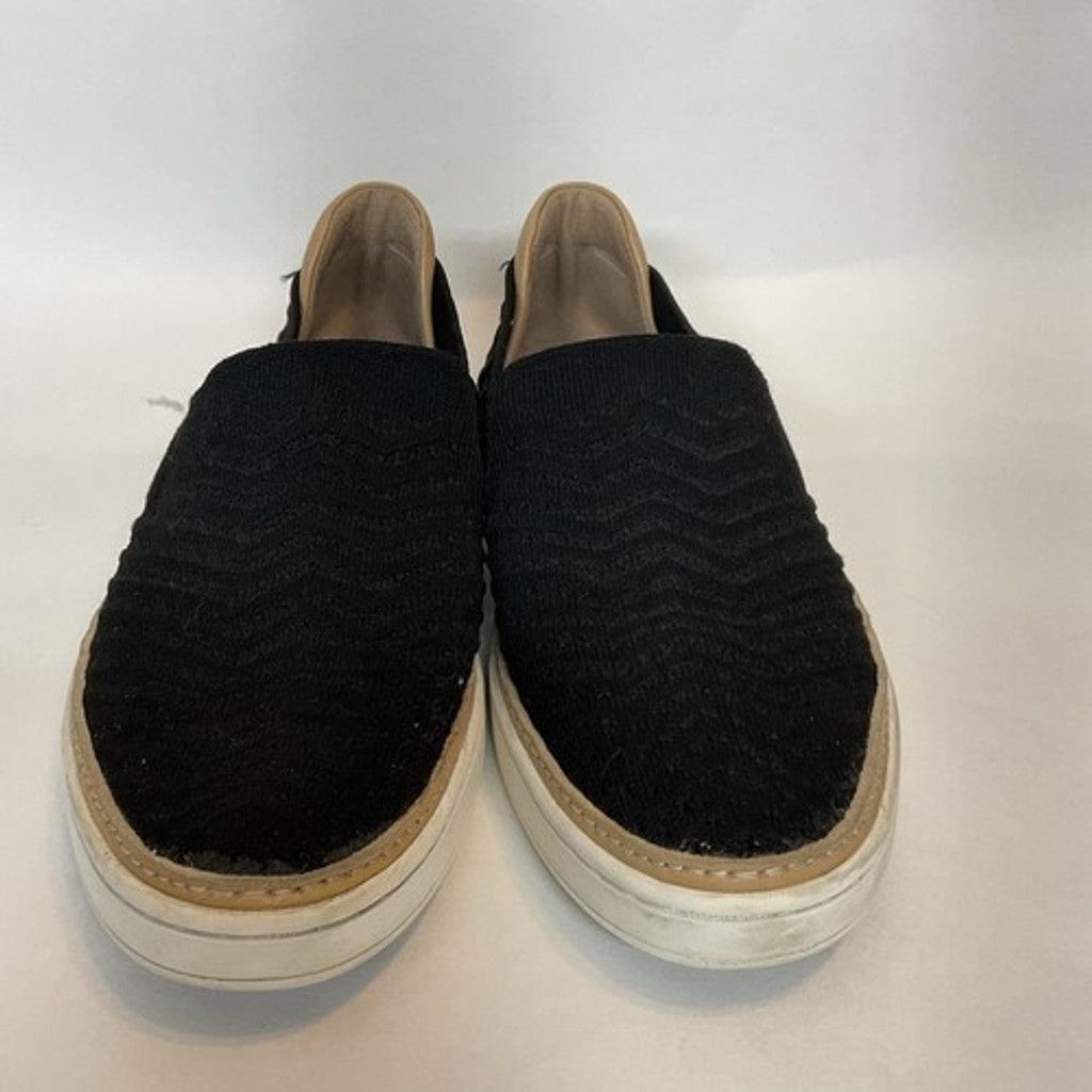 Ugg UGG Sammy Knit Chevron Breathable Sneakers Women Size 8.5 Size US 8.5 / IT 38.5 - 9 Thumbnail