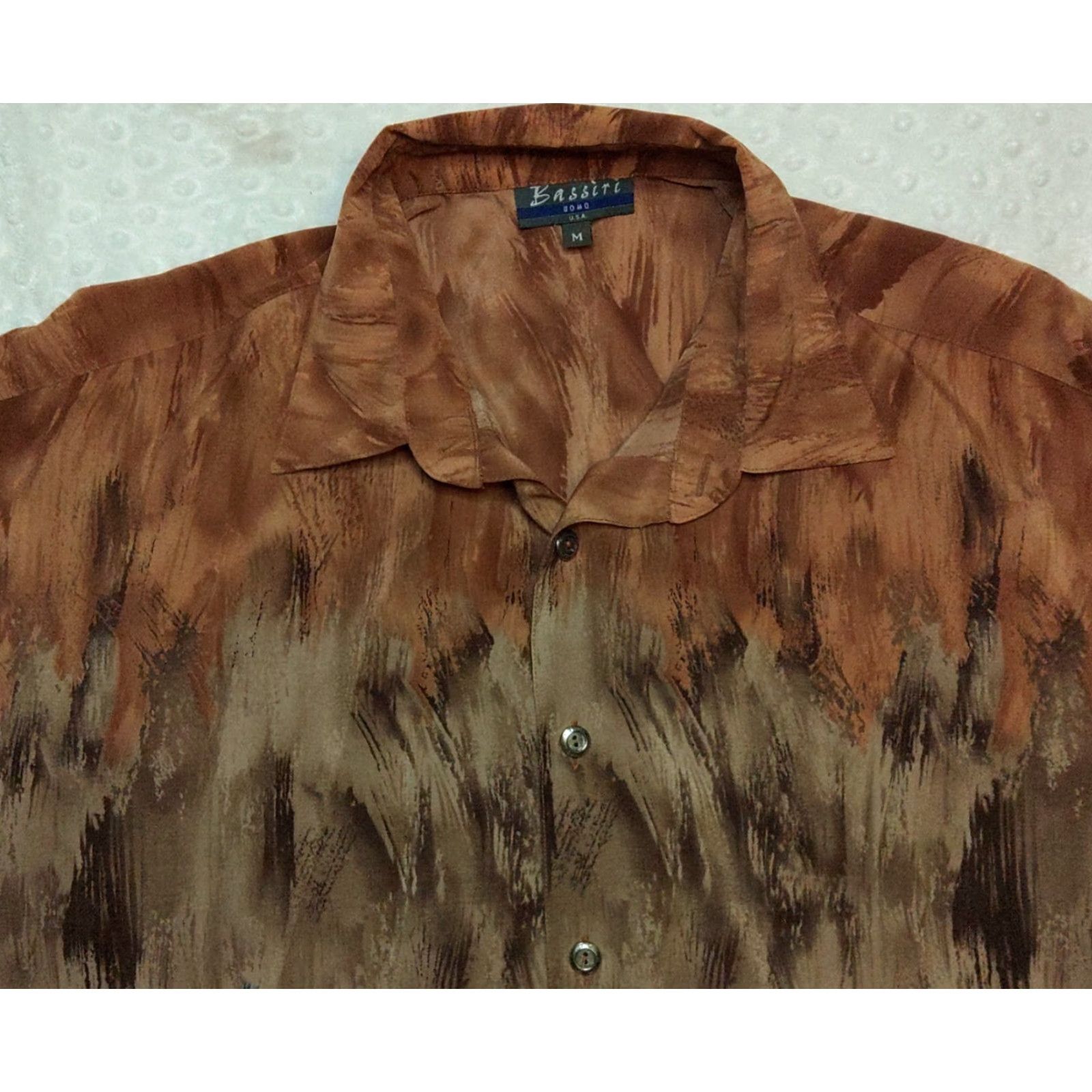 Vintage VINTAGE Bassiri Uomo Shirt Geometric Button-Up Men M Blue Brown Polyester Microfiber Casual, Business, Travel, Party/Cocktail, All Seasons Mens Size US M / EU 48-50 / 2 - 4 Thumbnail