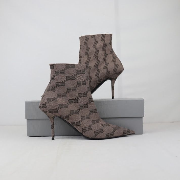 Balenciaga o1rshd1 BB Monogram Jacquard Knife Bootie in Dark Brown Size US 8 / IT 38 - 1 Thumbnail