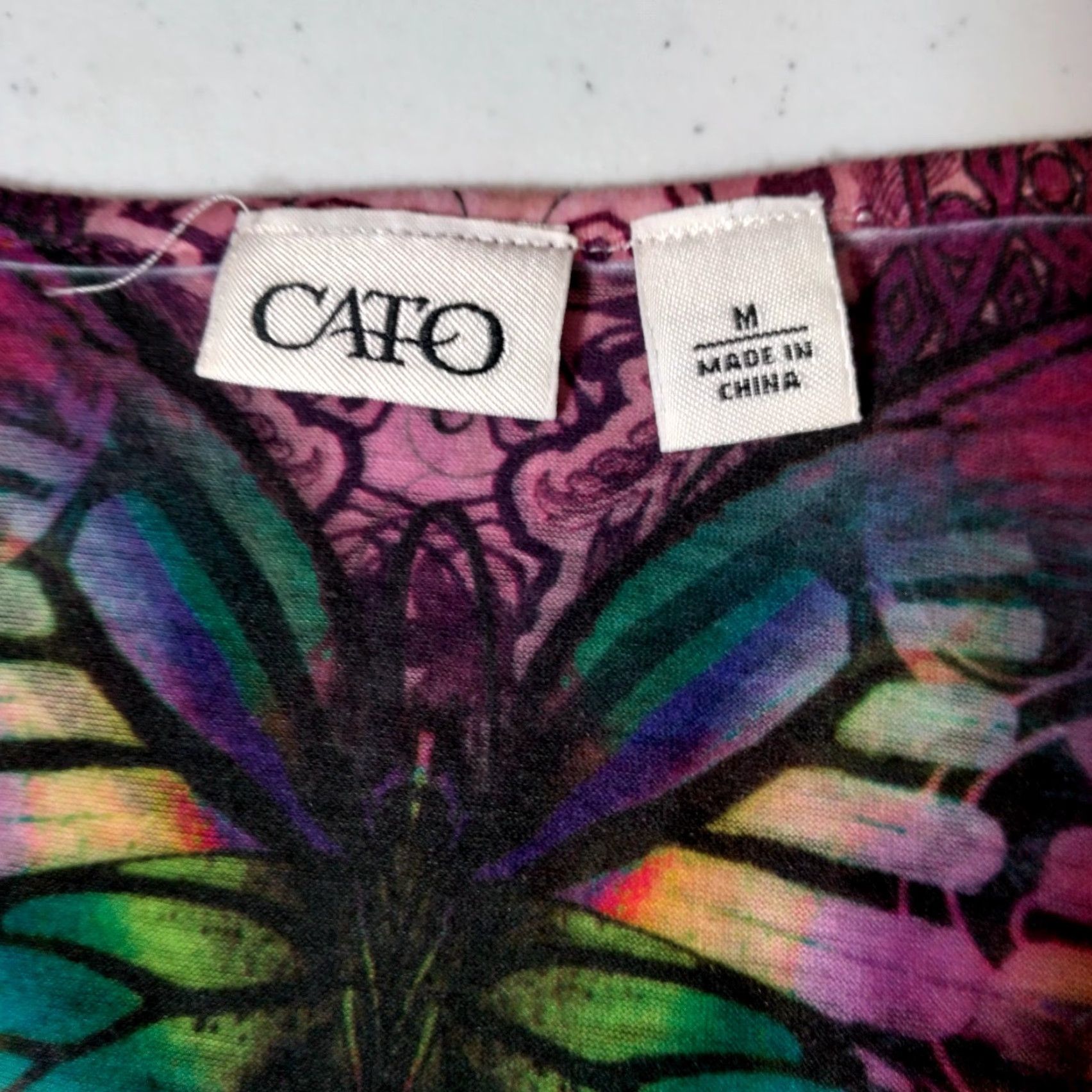 Vintage VINTAGE Cato Butterfly Shirt M Purple Tie Dye Flutter Sleeve V-Neck Rhinestones Graphic Cato Women Shirt Size M / US 6-8 / IT 42-44 - 4 Thumbnail