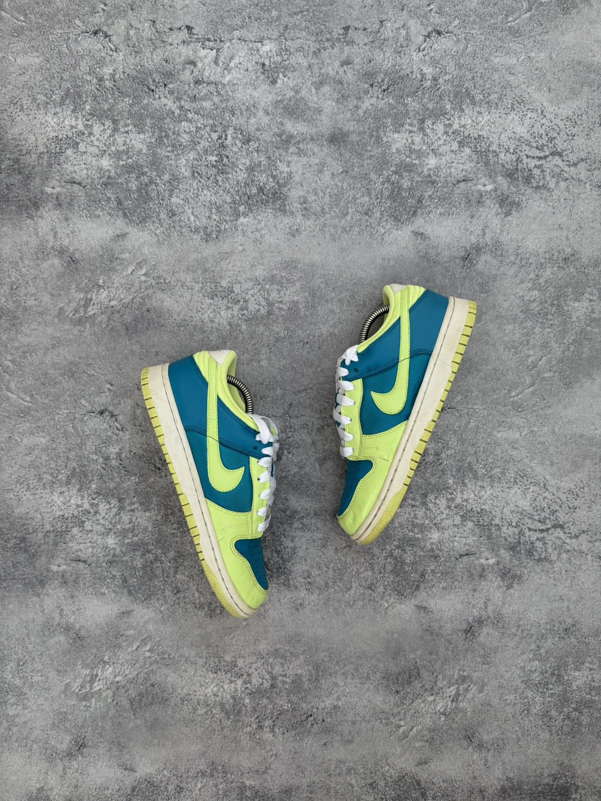 Nike × Vintage Sneakers Nike Dunk Low Turquoise Lime 2008 Size US 8.5 / IT 38.5 - 1 Thumbnail