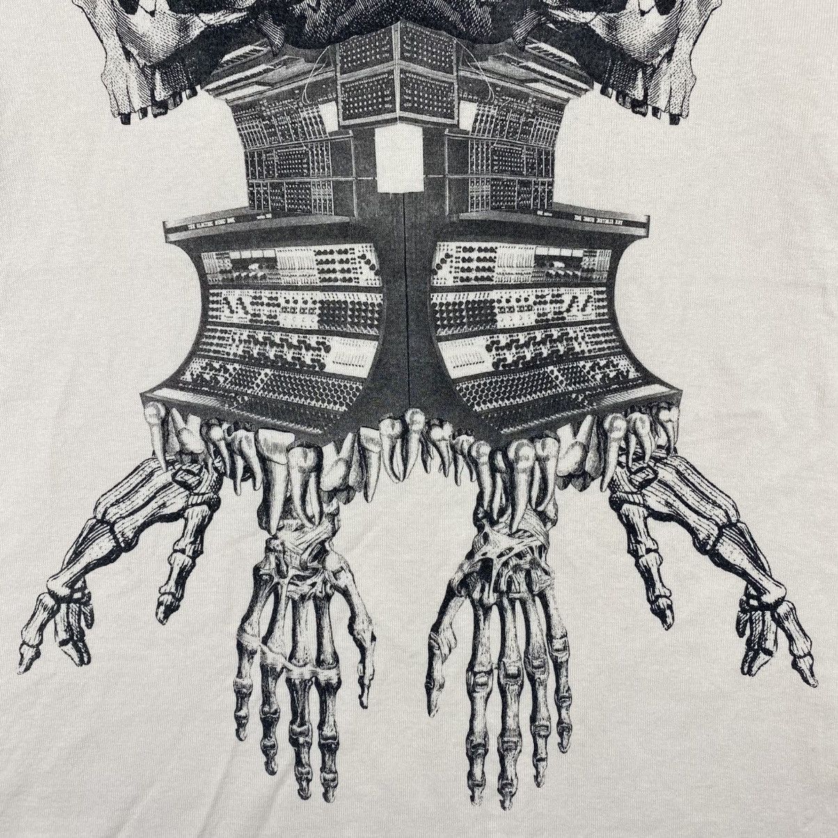 Undercover × Vintage UNDERCOVERISM FOR REBELS Scab Skull Tee Shirt Jun Takahashi Size US M / EU 48-50 / 2 - 5 Thumbnail