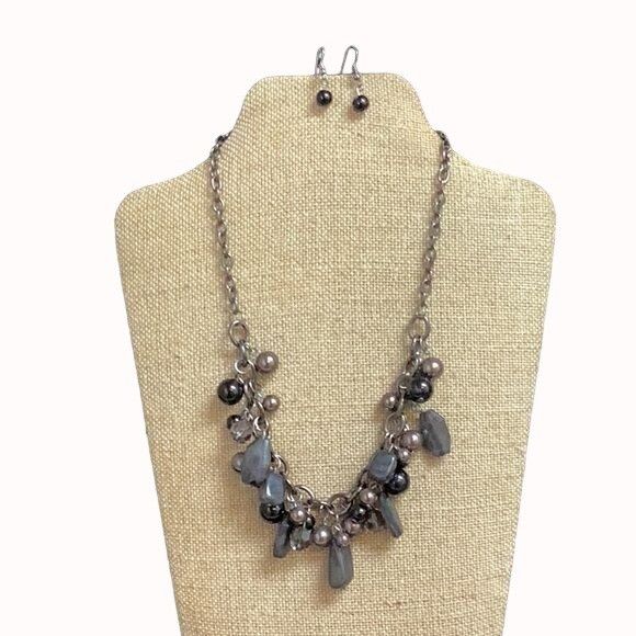 Other Paparazzi black Necklace w/matching Earrings & Red & Silve Size ONE SIZE - 4 Thumbnail