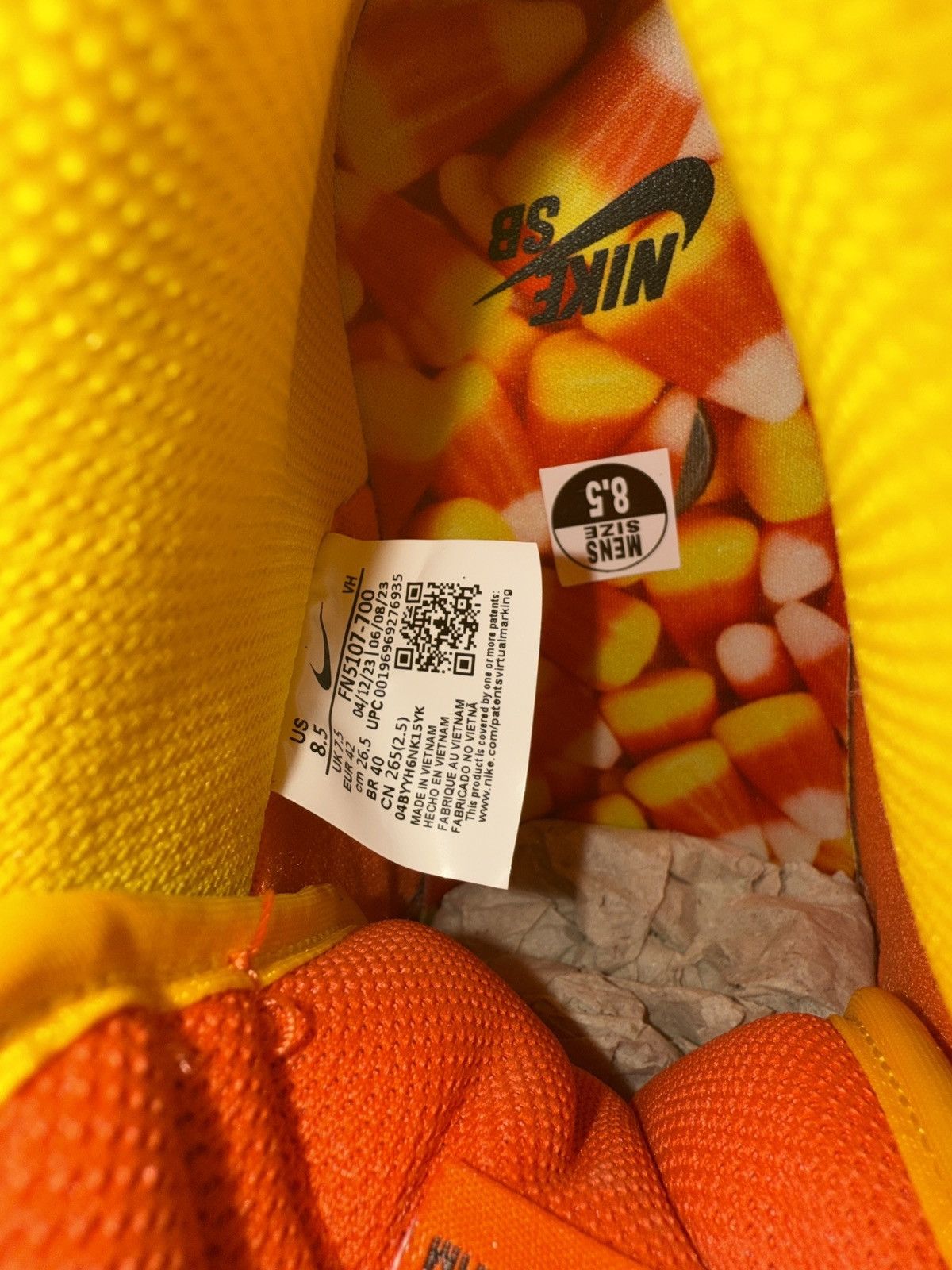 Nike Candy Corn Nike SB Dunk High Pro Size US 8.5 / EU 41-42 - 4 Thumbnail