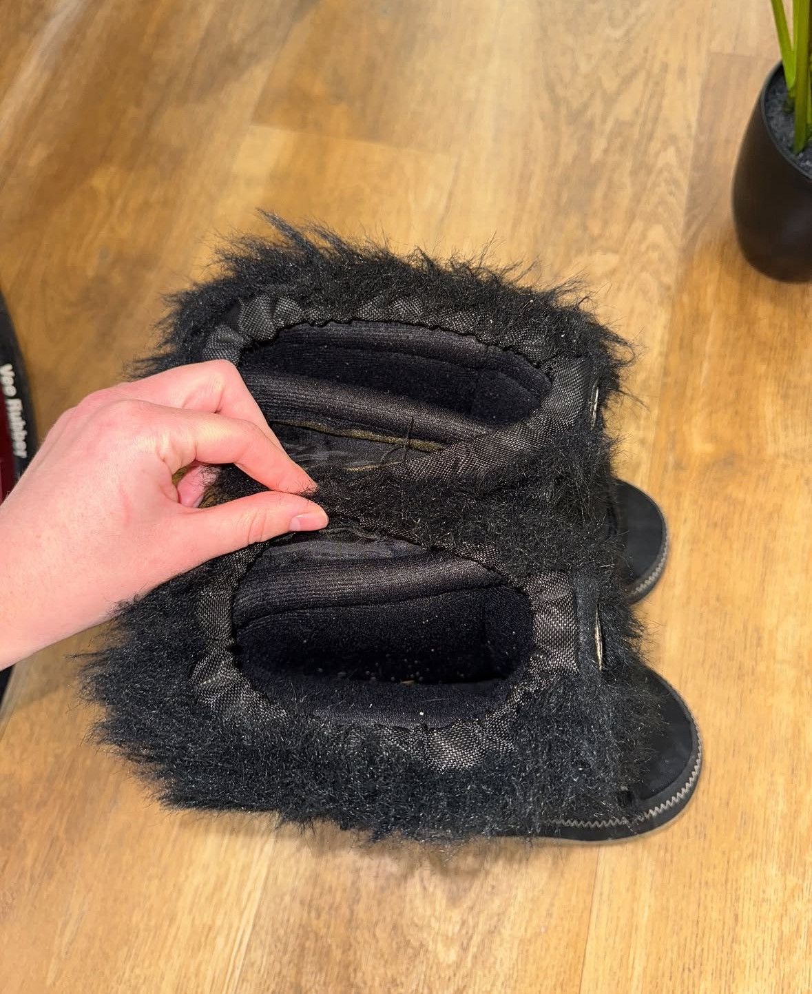 Esprit FUR YETI MOHAIR WINTER SNOW MOON Y2K UNT BOOTS Size US 7 / IT 37 - 7 Thumbnail