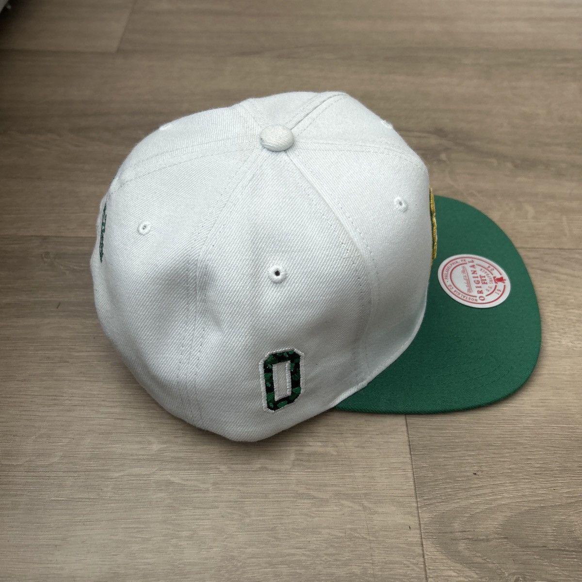 Mitchell & Ness Vintage Mitchell & Ness celtics snapback hat Size ONE SIZE - 2 Thumbnail