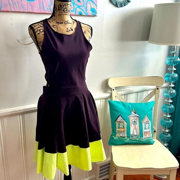 Lululemon Lululemon Away Dress NWT excellent condition Size L / US 10 / IT 46 - 2 Thumbnail