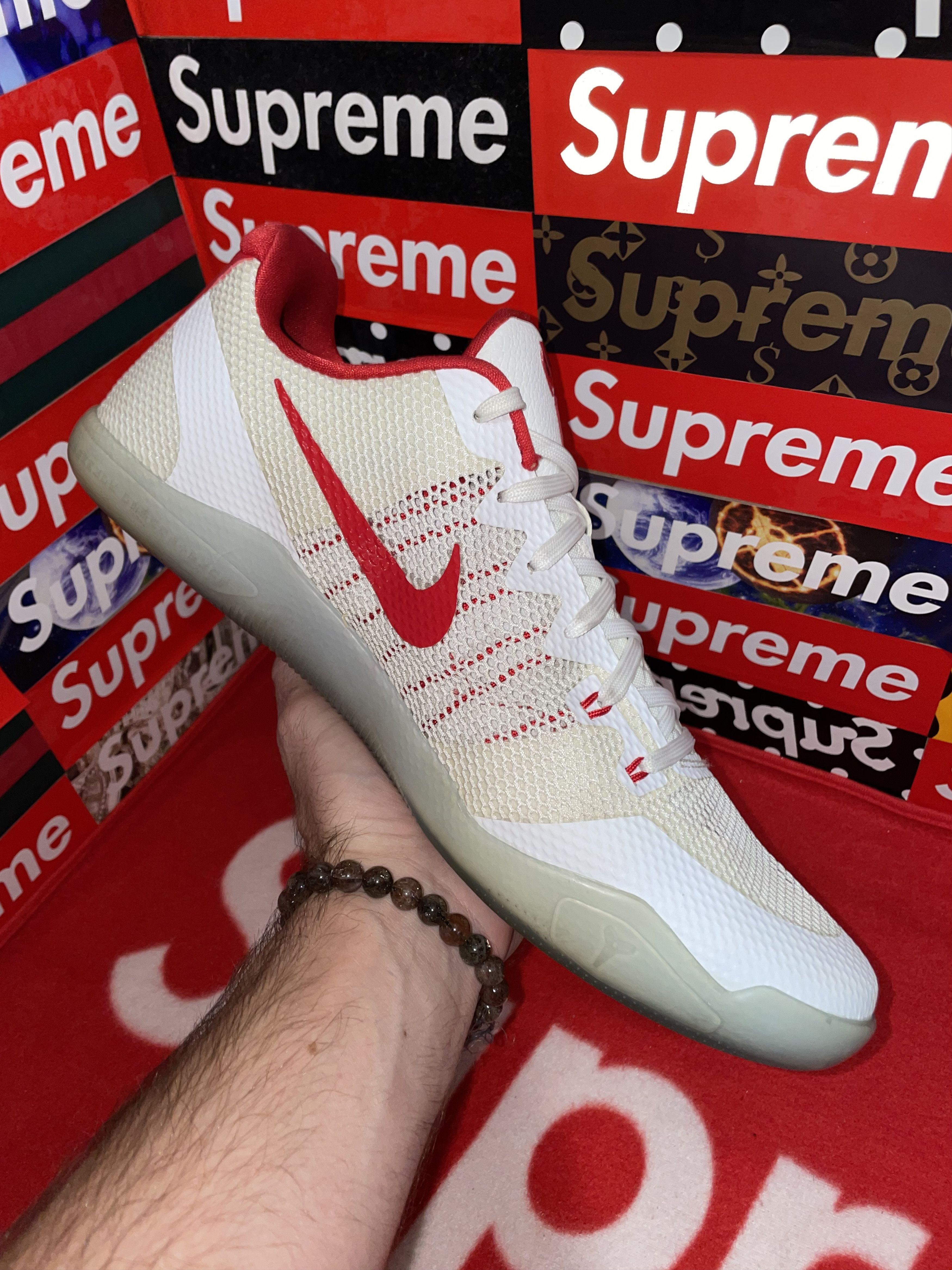 Nike Nike Kobe 11 TB “White Gym Red” 856485-161 size 14 Size US 14 / EU 47 - 7 Thumbnail