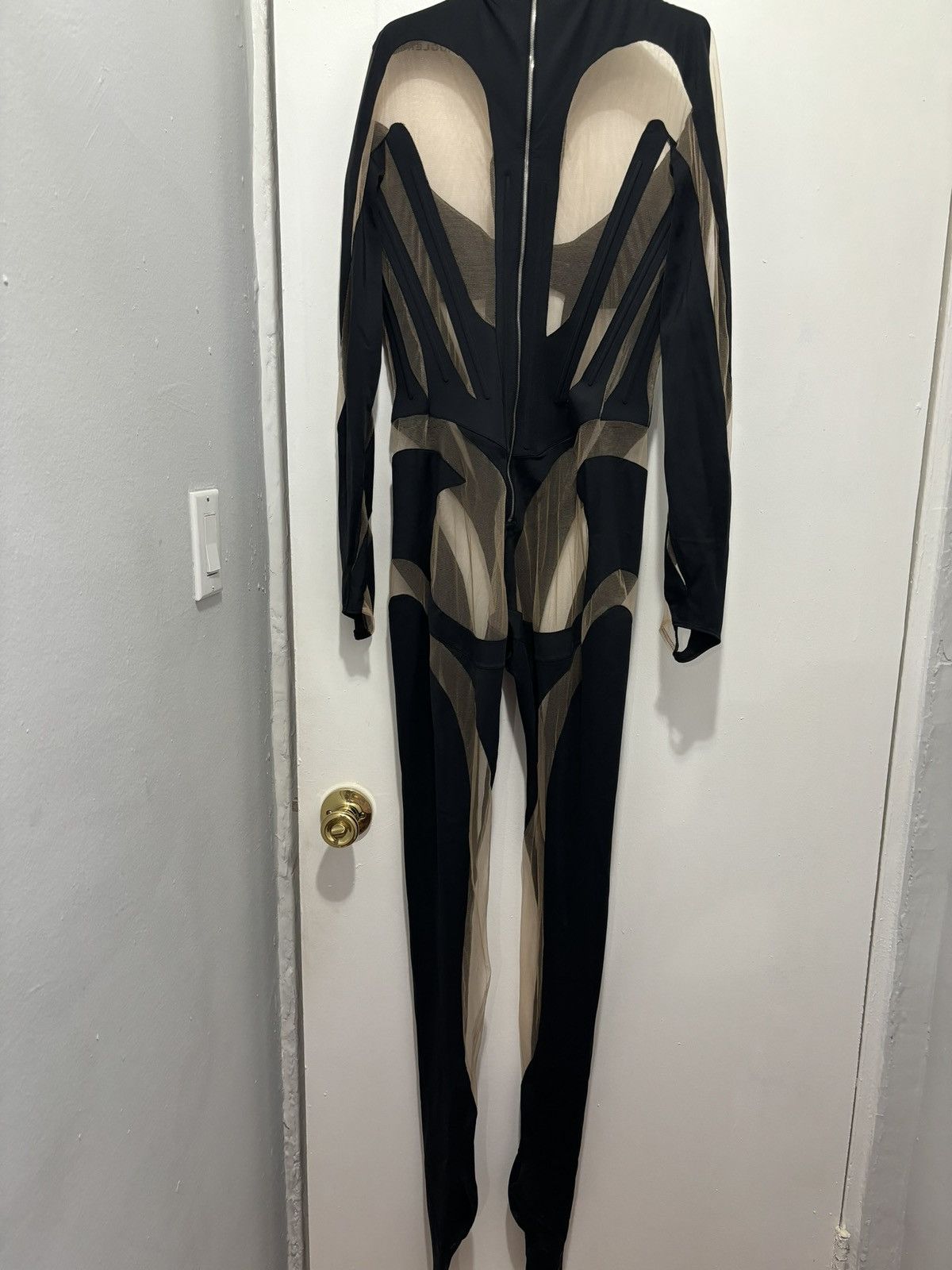 Mugler Authentic Mugler built in corset jumpsuit. Size 28" / US 6 / IT 42 - 2 Thumbnail