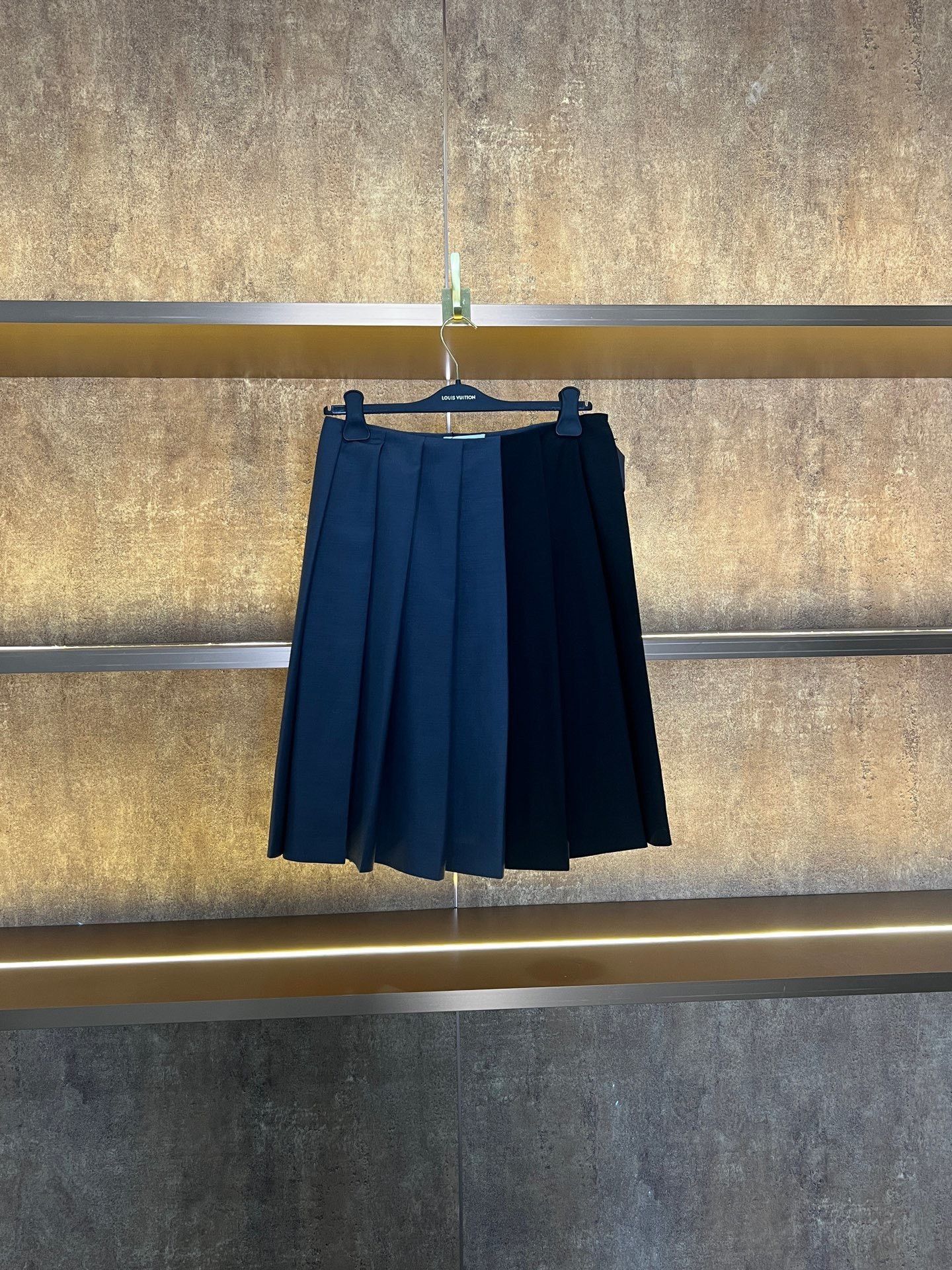 Miu Miu Miu Miu Skirt 30 Women Size 30" / US 8 / IT 44 - 1 Thumbnail