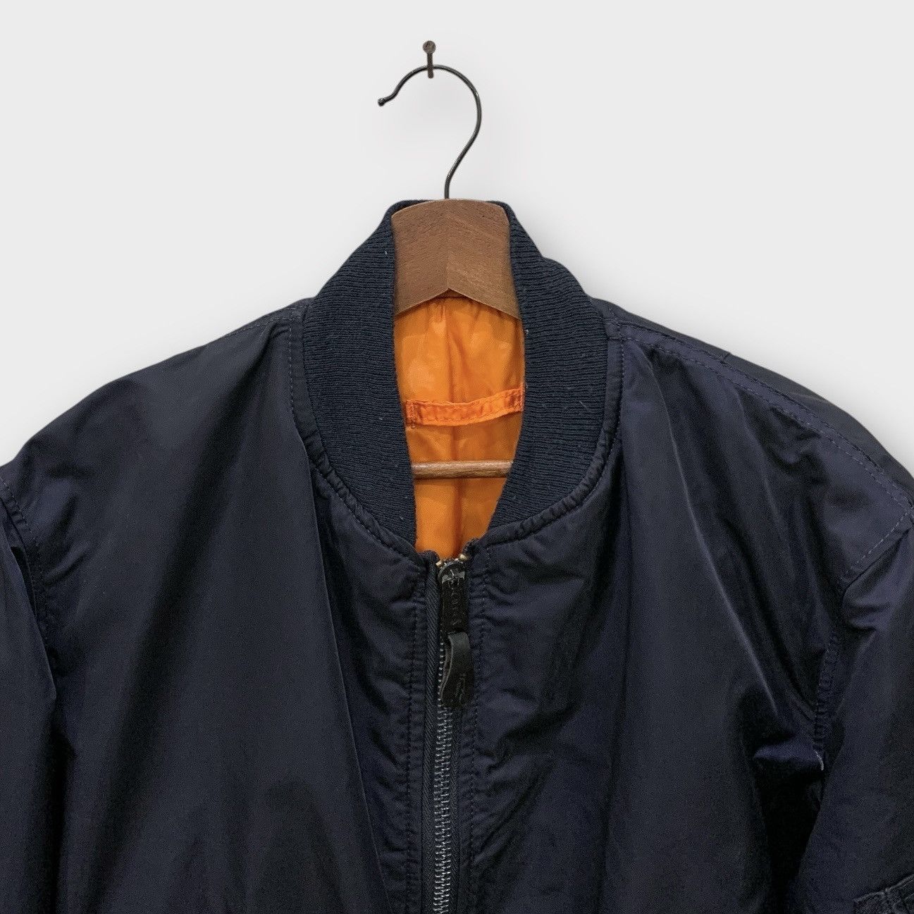 Alpha Industries VINTAGE 1990s USAF MA 1 FLIGHT BOMBER JACKET REVERSIBLE Size US M / EU 48-50 / 2 - 8 Thumbnail