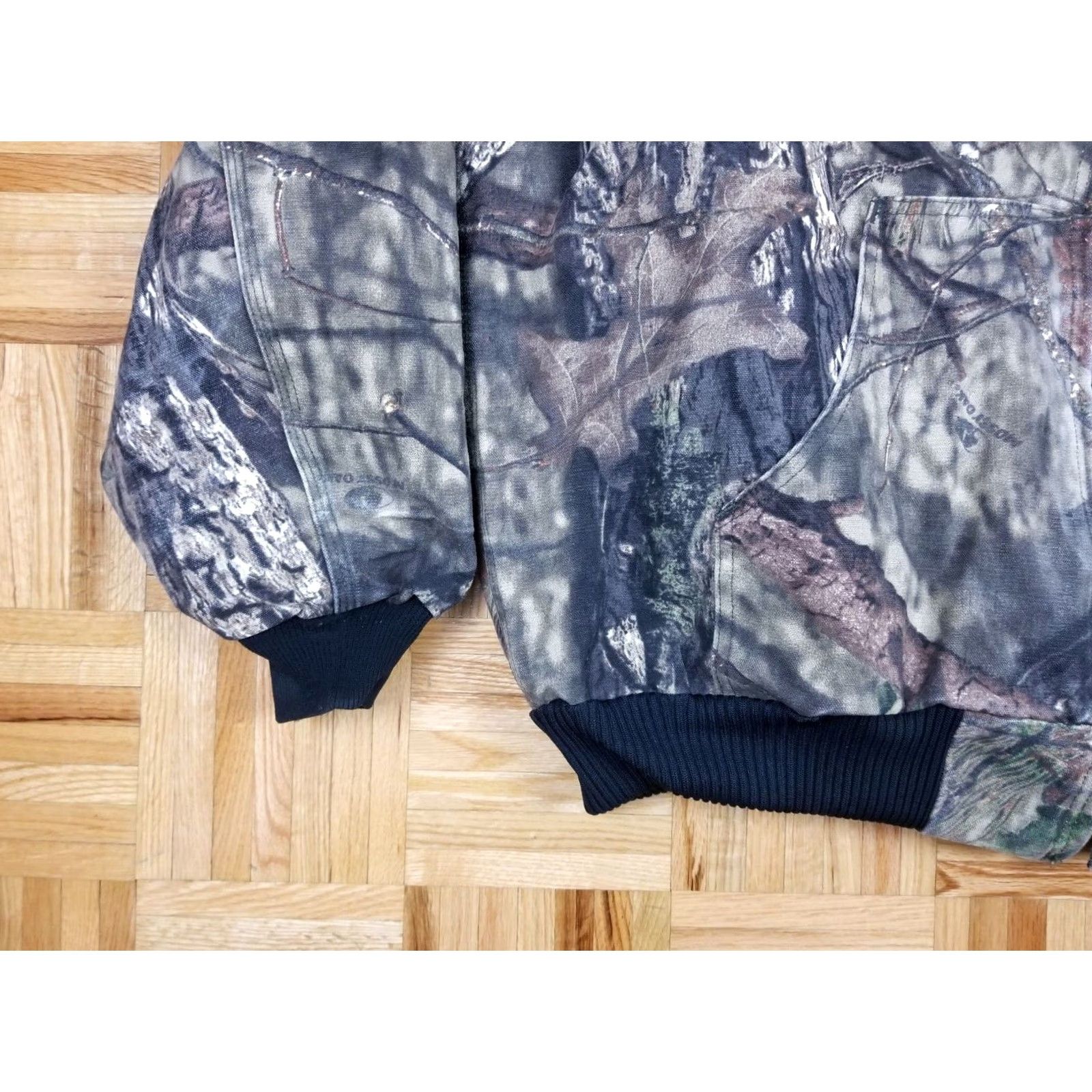 Carhartt Carhartt REALTREE CAMOFLAGE DUCK CANVAS LINED HOODED JACKET XL Beige Multicolor Canvas Hooded Jacket Parka Mens XLARGE Minty Size US XL / EU 56 / 4 - 5 Thumbnail