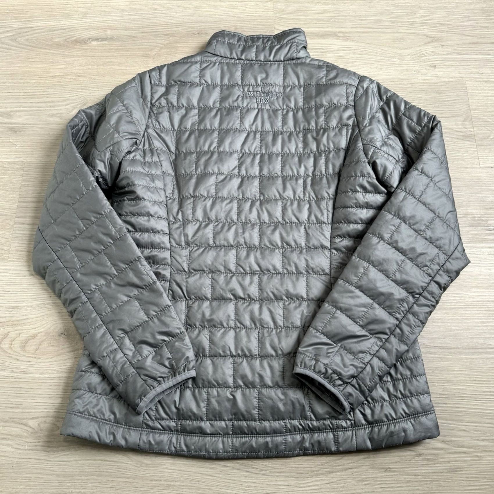Patagonia Patagonia Nano Puff Jacket Womens M Gray Primaloft Mrs Fletcher HBO Cast Crew Size M / US 6-8 / IT 42-44 - 4 Thumbnail