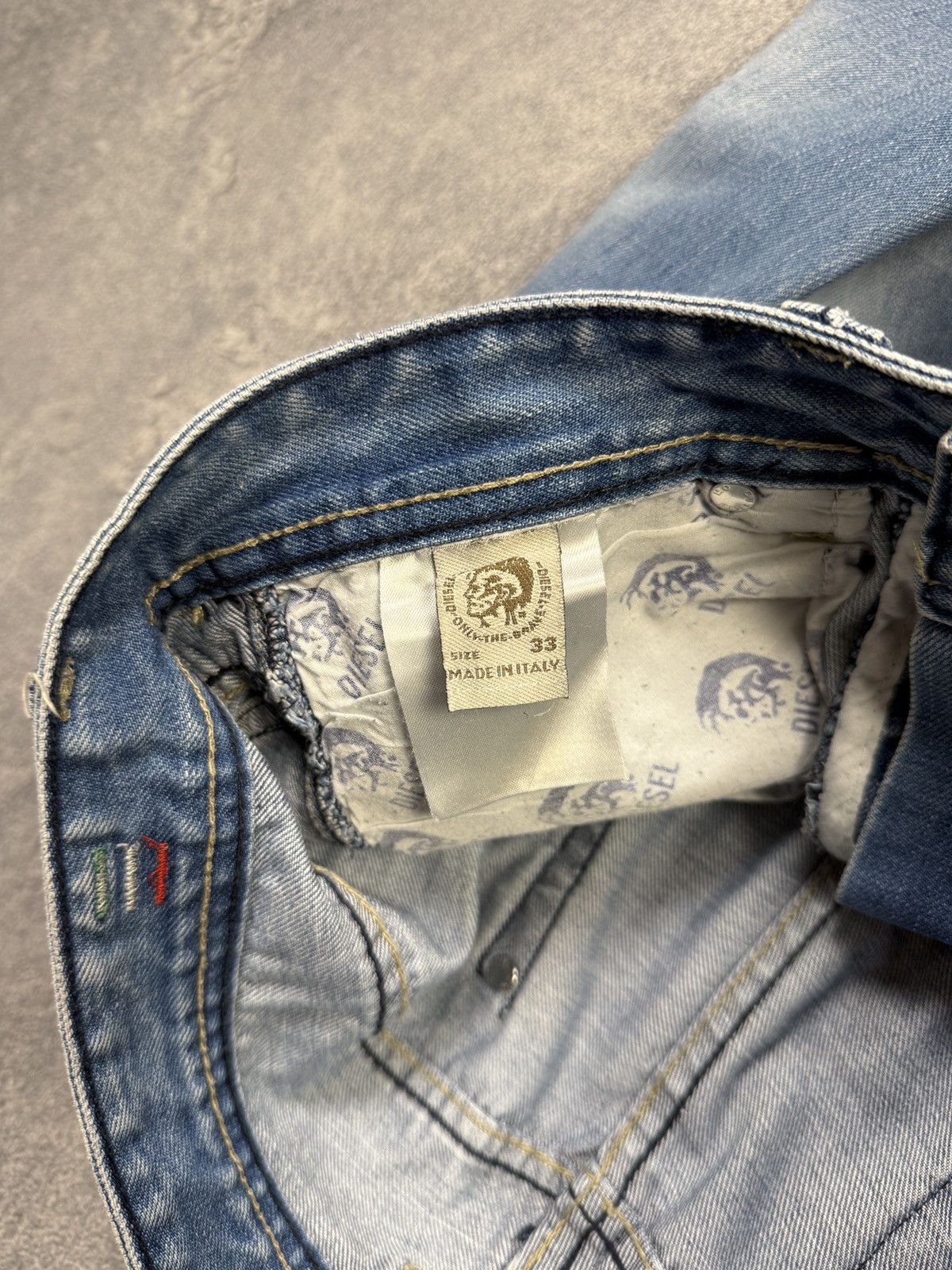 Diesel Vintage Diesel Jeans Distressed Faded Flared Wide Baggy Y2K Size US 33 - 17 Thumbnail