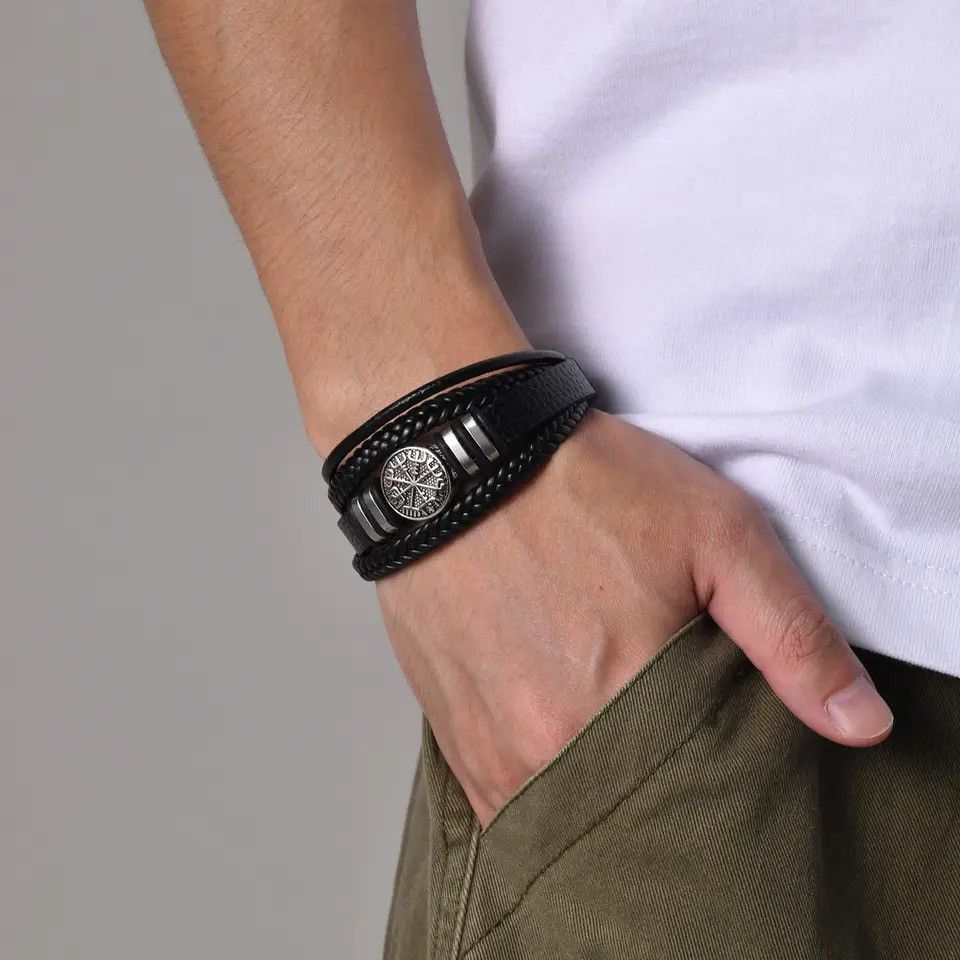 Leather × Vintage Norse Viking Bracelets Size ONE SIZE - 1 Thumbnail
