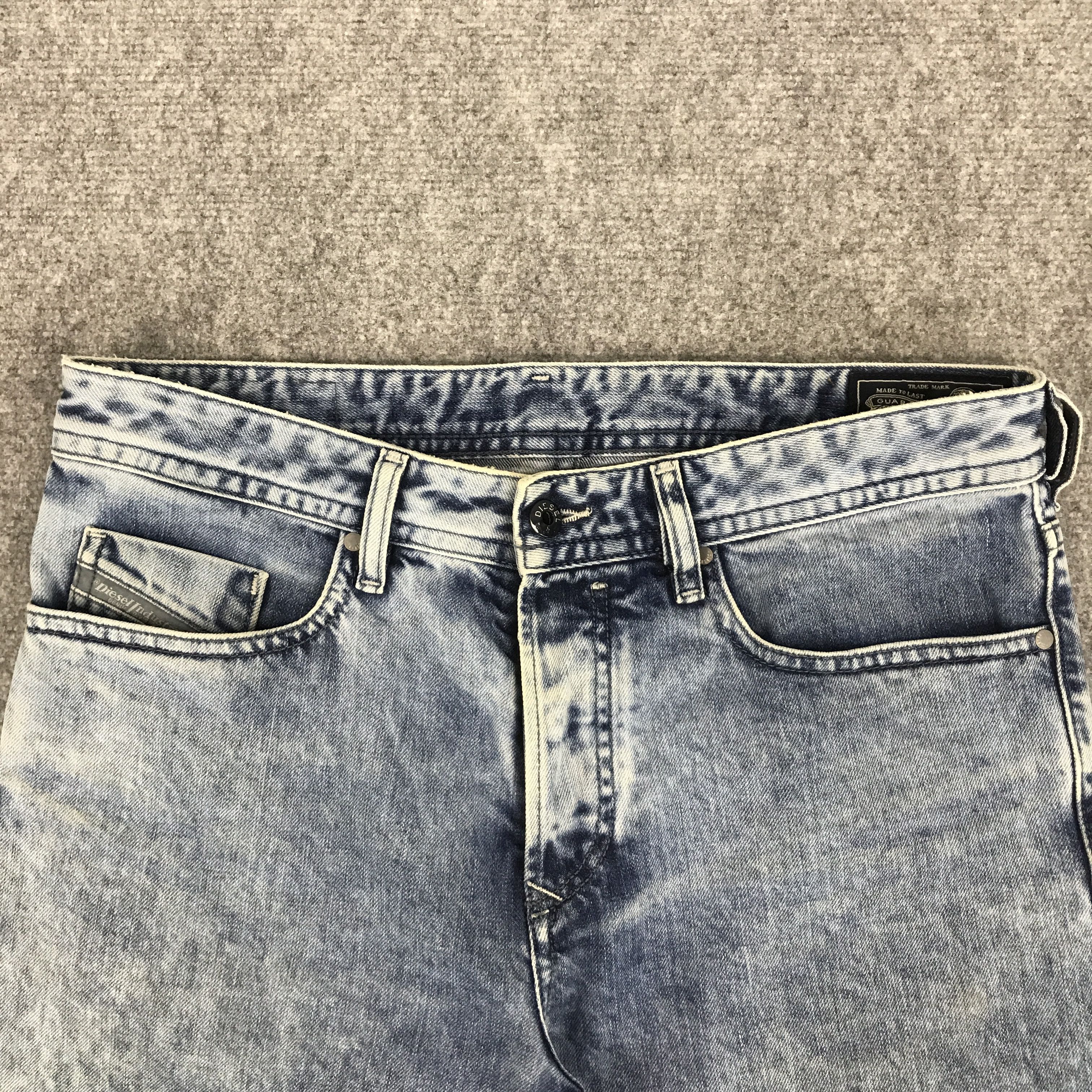 Diesel DIESEL INDUSTRY GUARANTEED DENIM JEANS SHORTS Size US 30 / EU 46 - 3 Thumbnail