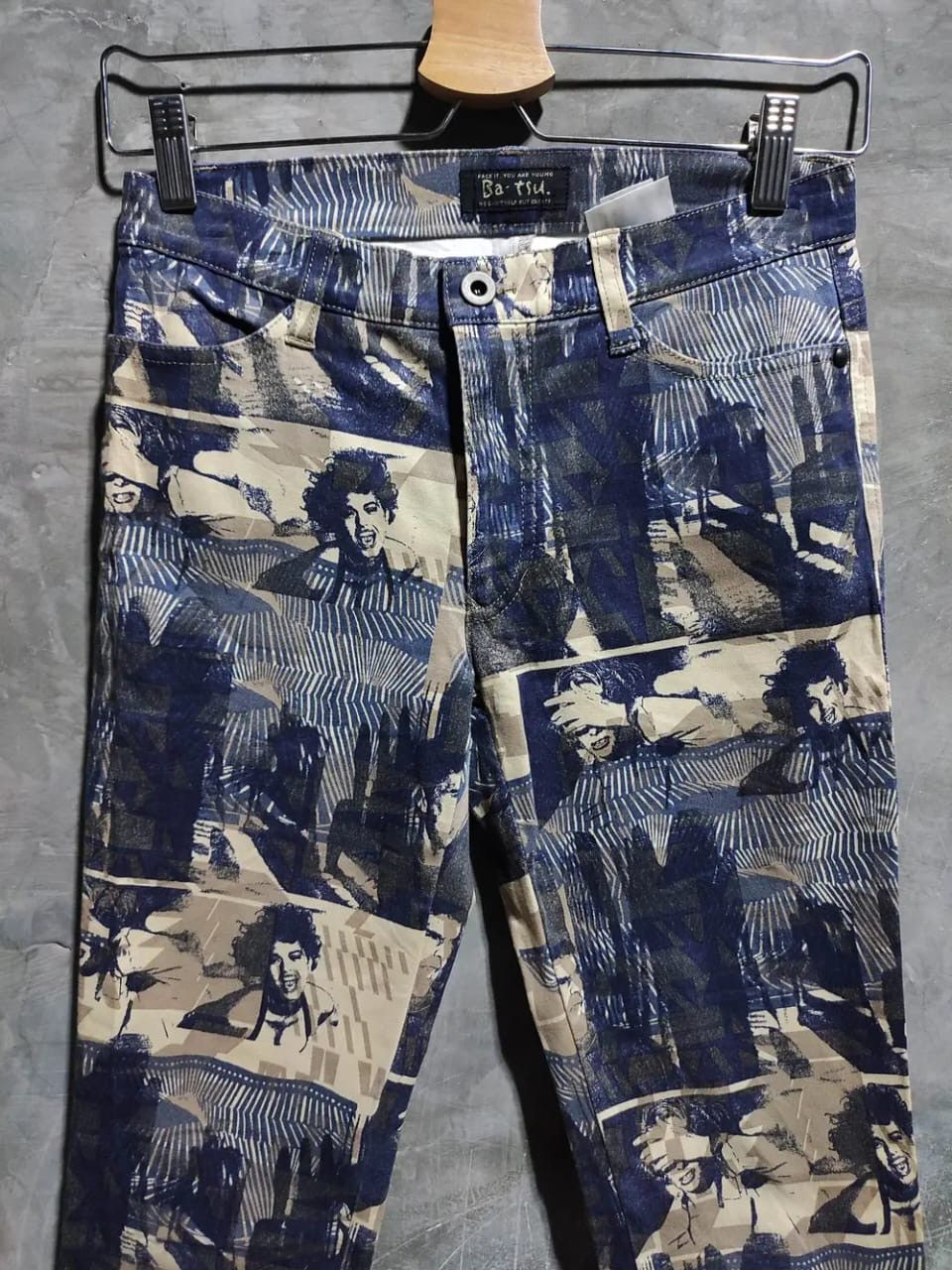 Bat-Su Japan Fullprint potrait Art Skinny Pants
