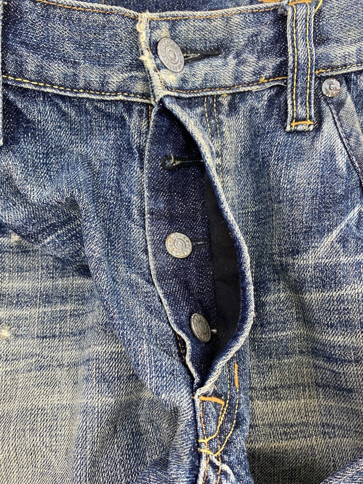 Other Japanese Brand Acid Blue Wash Style Distressed Jeans Size US 32 / EU 48 - 10 Thumbnail