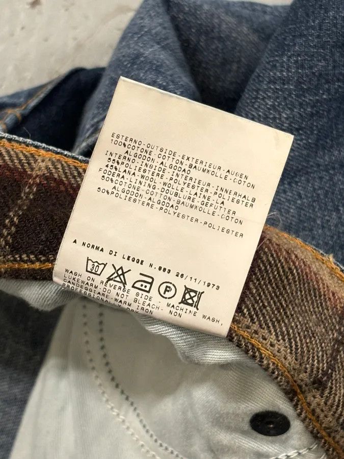 Dolce & Gabbana AW2003 Dolce & Gabbana Blue Denim Logo Patch Jeans Size US 33 - 13 Thumbnail
