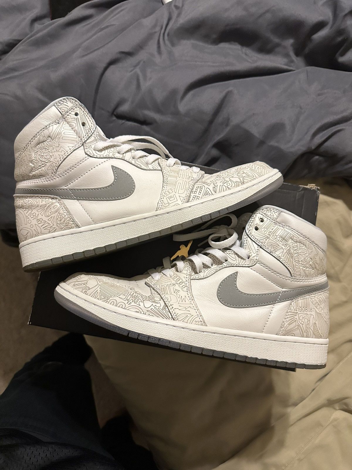 white laser jordan 1