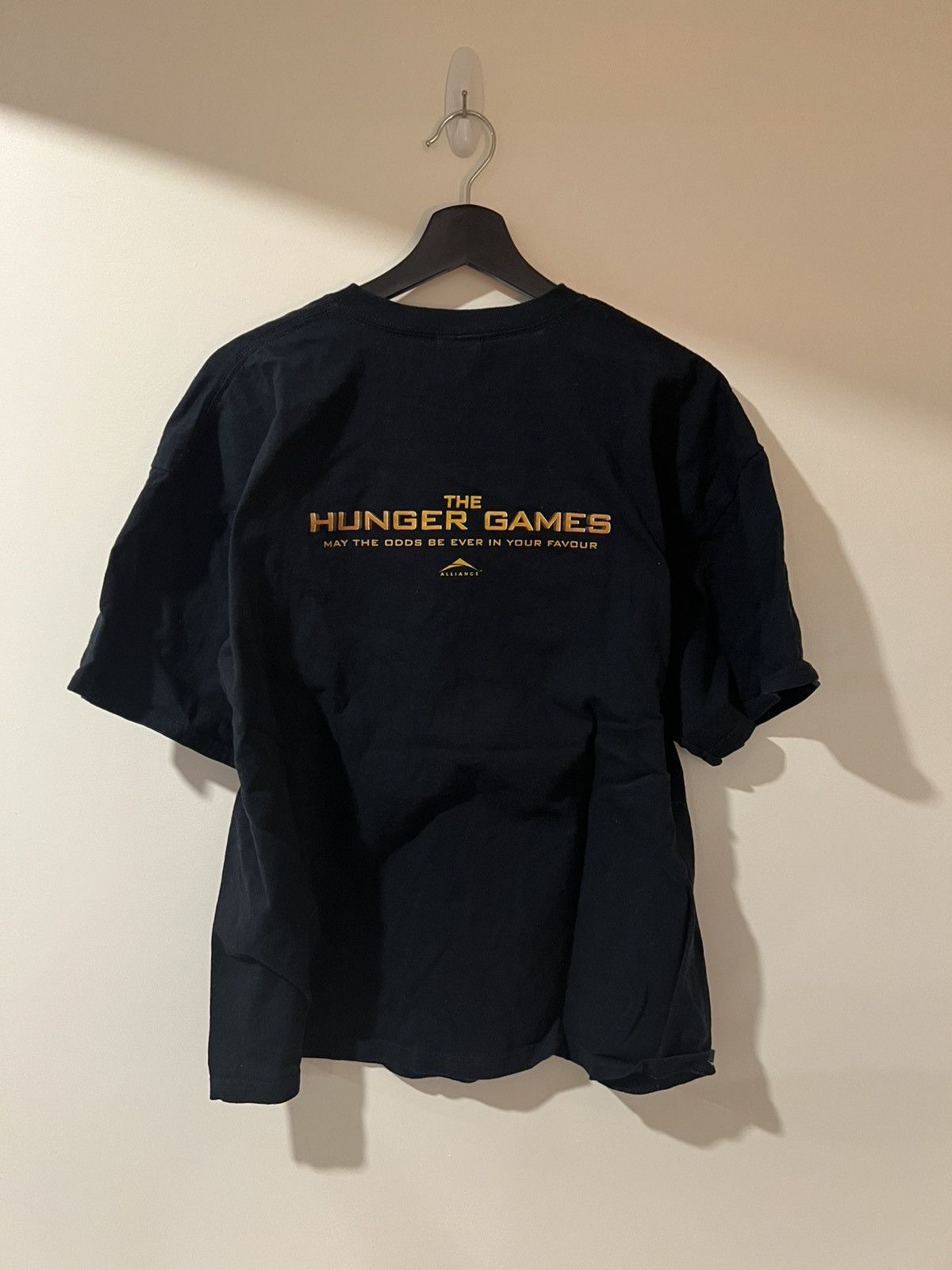 Vintage The Hunger Games Vintage Promo Shirt Size US XL / EU 56 / 4 - 2 Thumbnail