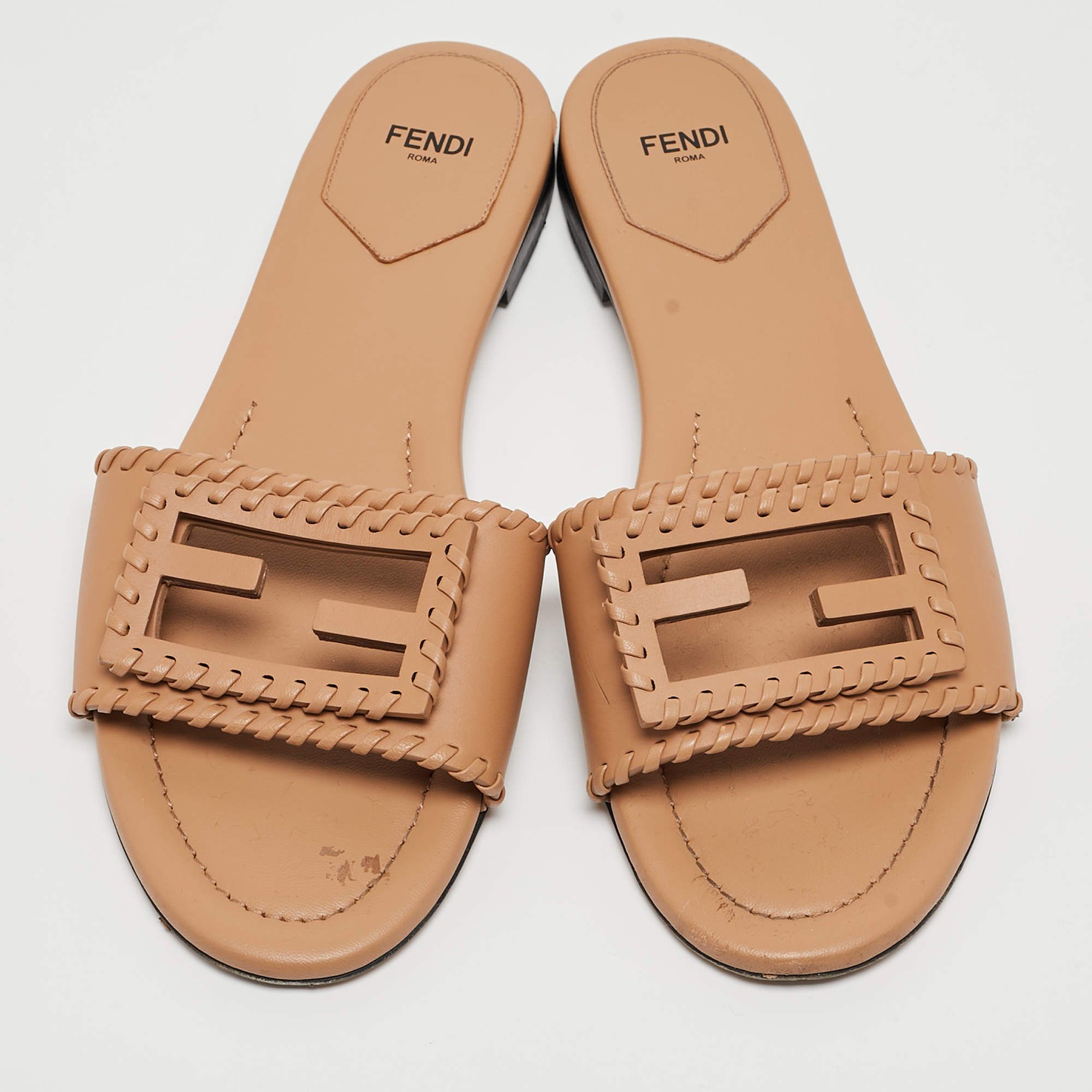 Fendi o1s1wg110425 Slides in Brown Size US 6 / IT 36 - 3 Thumbnail