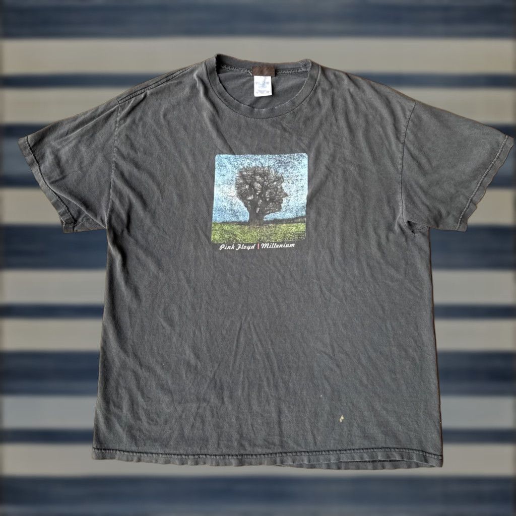 Vintage VINTAGE Pink Floyd Brave New World Brain Tree Meddle Millenium T-Shirt XL Black Crew Neck Short Sleeve Logo Graphic Print Aces Mens Size US XL / EU 56 / 4 - 1 Thumbnail