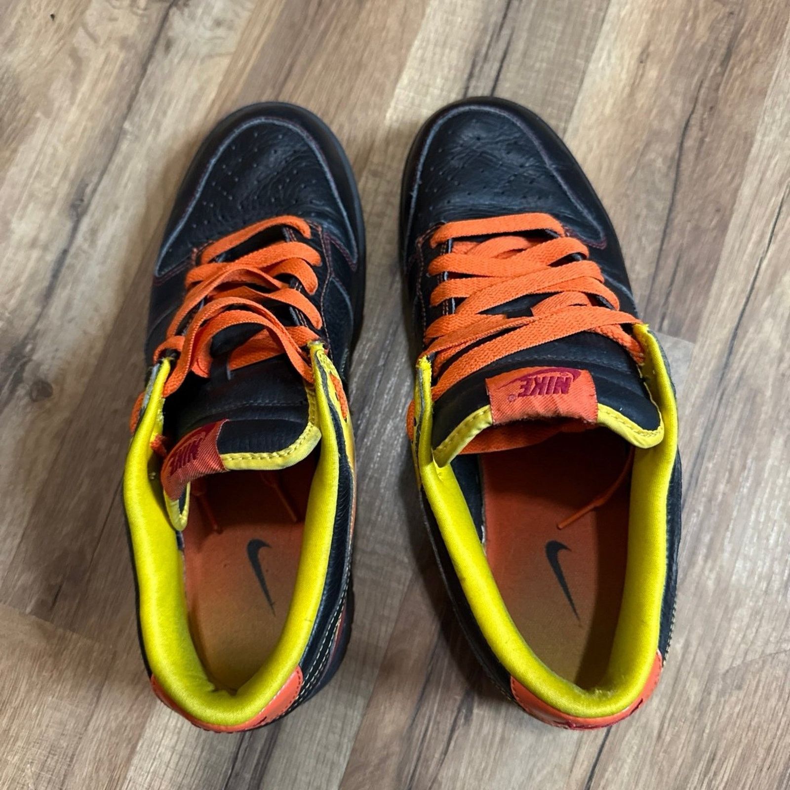 Nike 2009 Nike NYX Dunk Low Black Orange Blaze Size US 10.5 / EU 43-44 - 2 Thumbnail