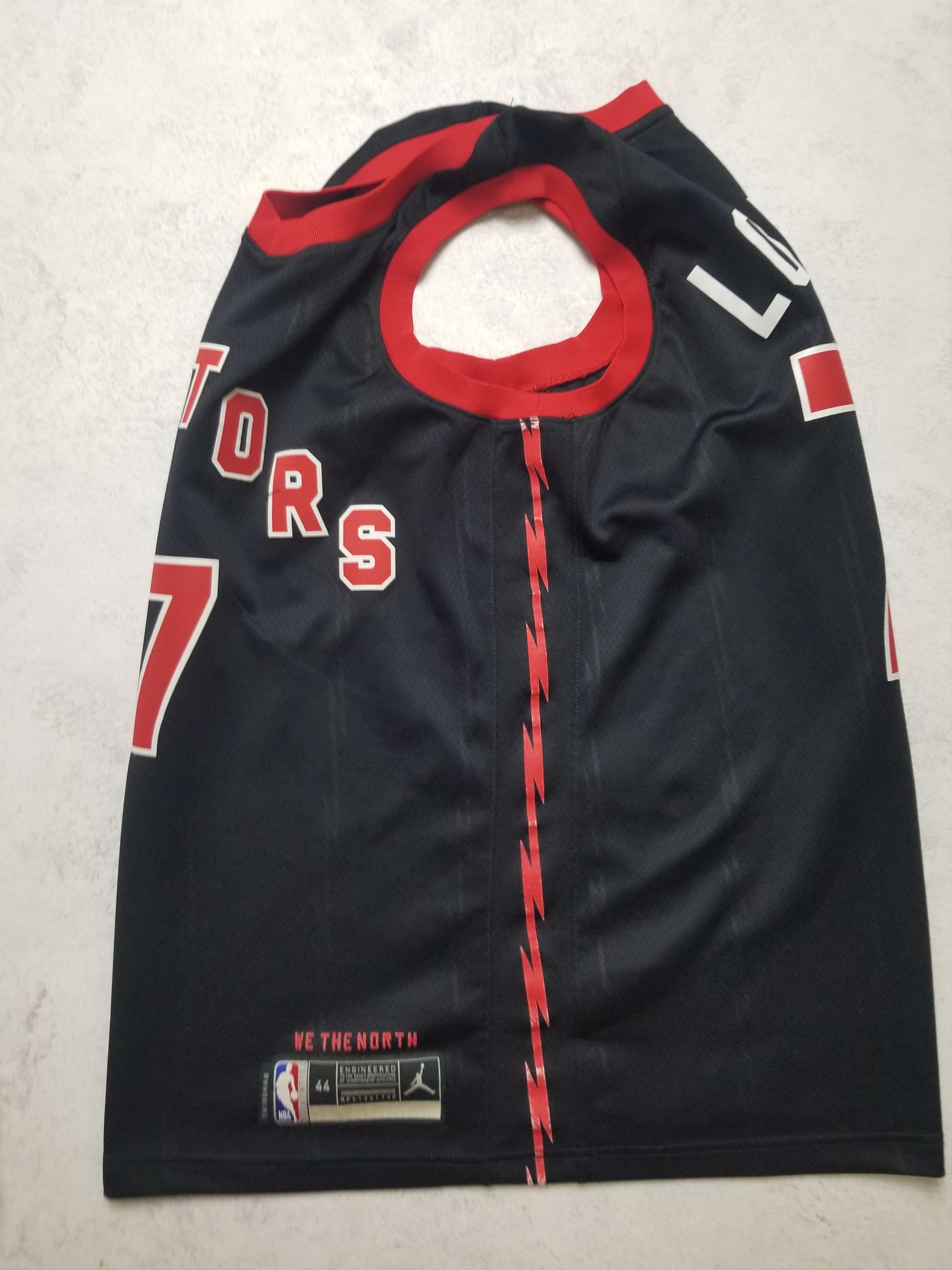 Jordan Brand Kyle Lowry Toronto Raptors Nike Jordan STATEMENT Jersey Size US M / EU 48-50 / 2 - 2 Thumbnail