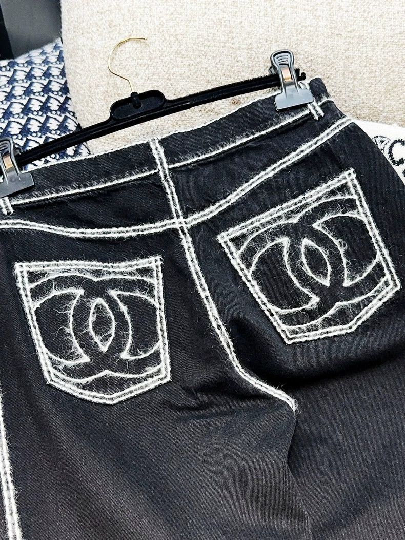 Chanel Chanel Black and white-edged cartoon wide-leg trousers Size 25" / US 0 / IT 36 - 4 Thumbnail
