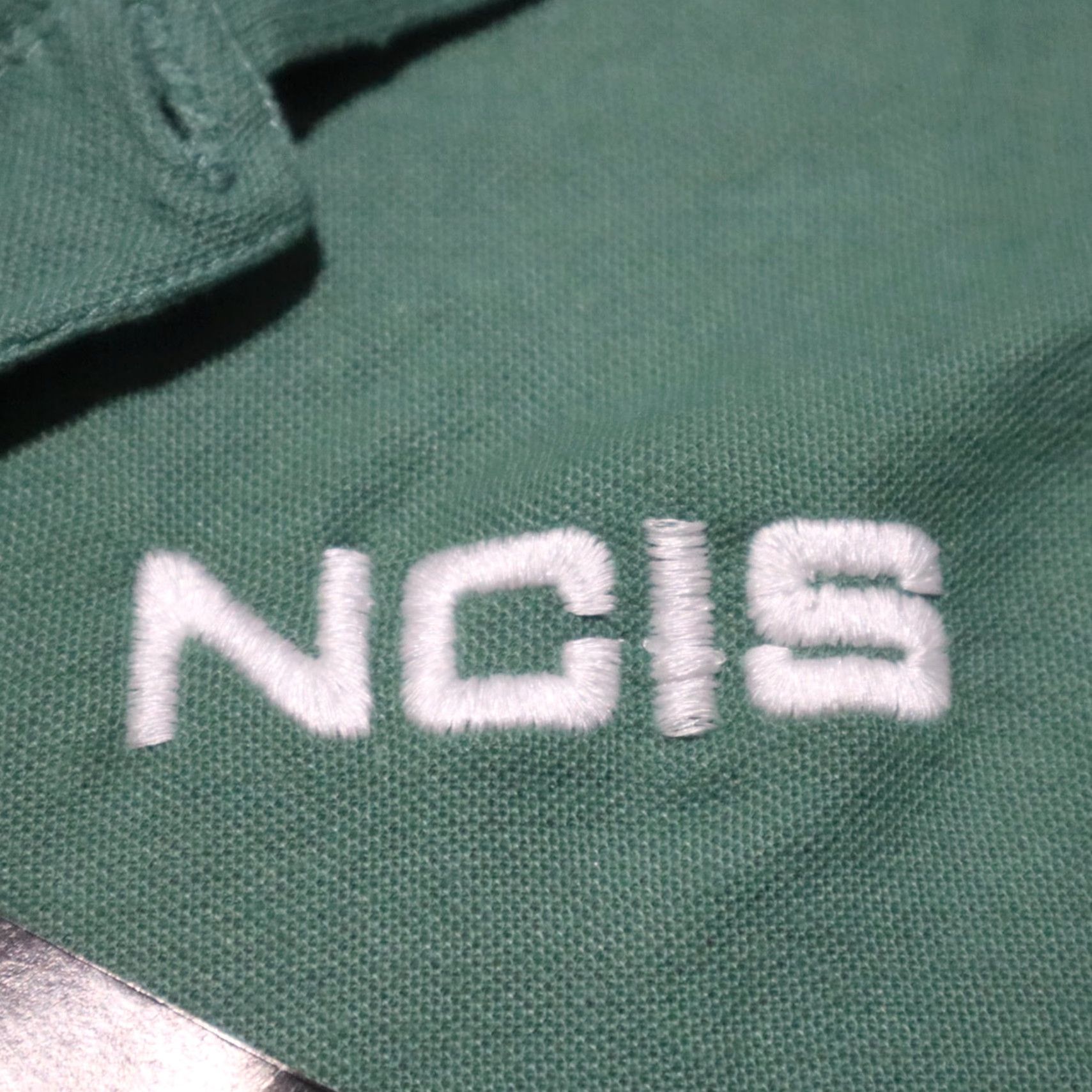 Vintage NEW GREEN NCIS Polo Shirt Polo Shirt Small Men Adult Size S Cotton Blend Embroidered Regular Solid Short Sleeve Collared Size US S / EU 44-46 / 1 - 3 Thumbnail